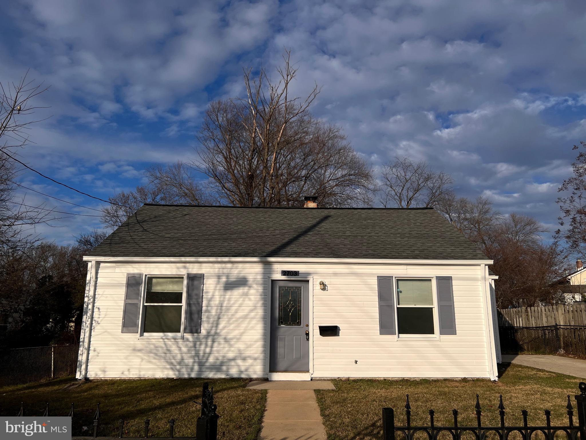 GLENMONT - Residential Lease