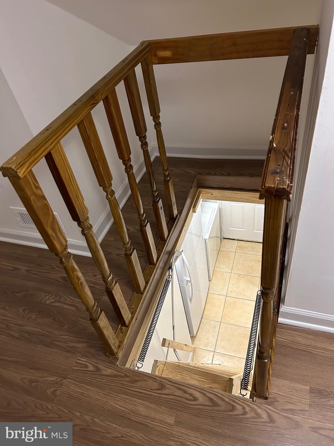 GLENMONT - Residential Lease