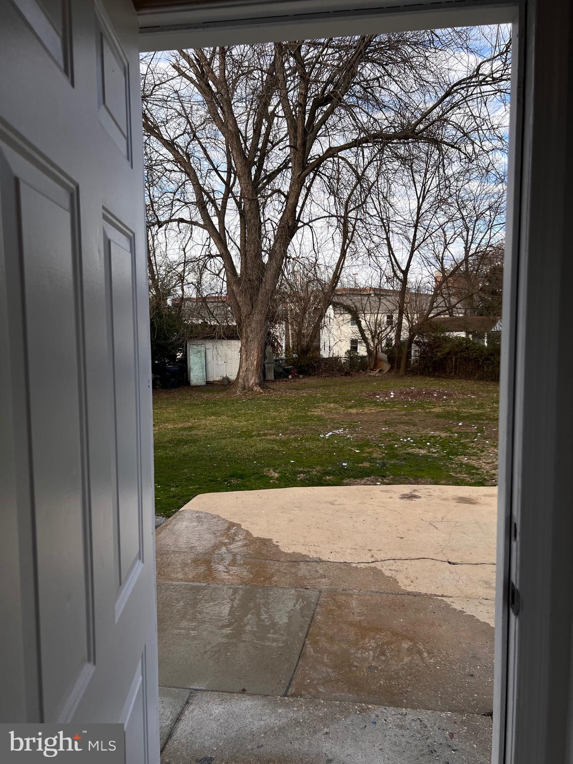 GLENMONT - Residential Lease