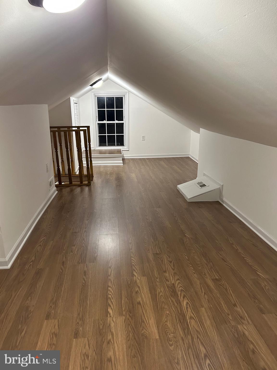 GLENMONT - Residential Lease