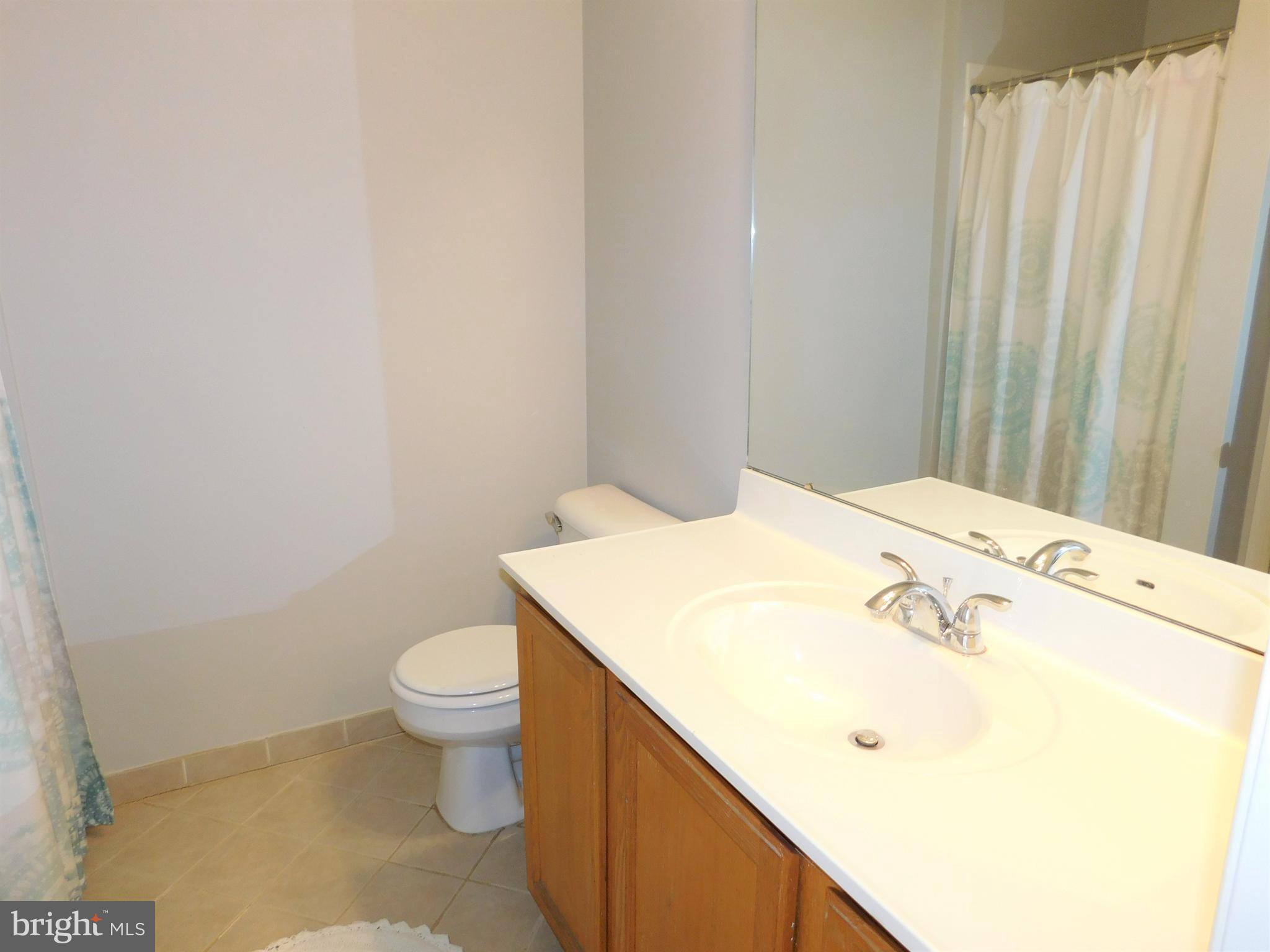 MAPLE POINTE - Residential