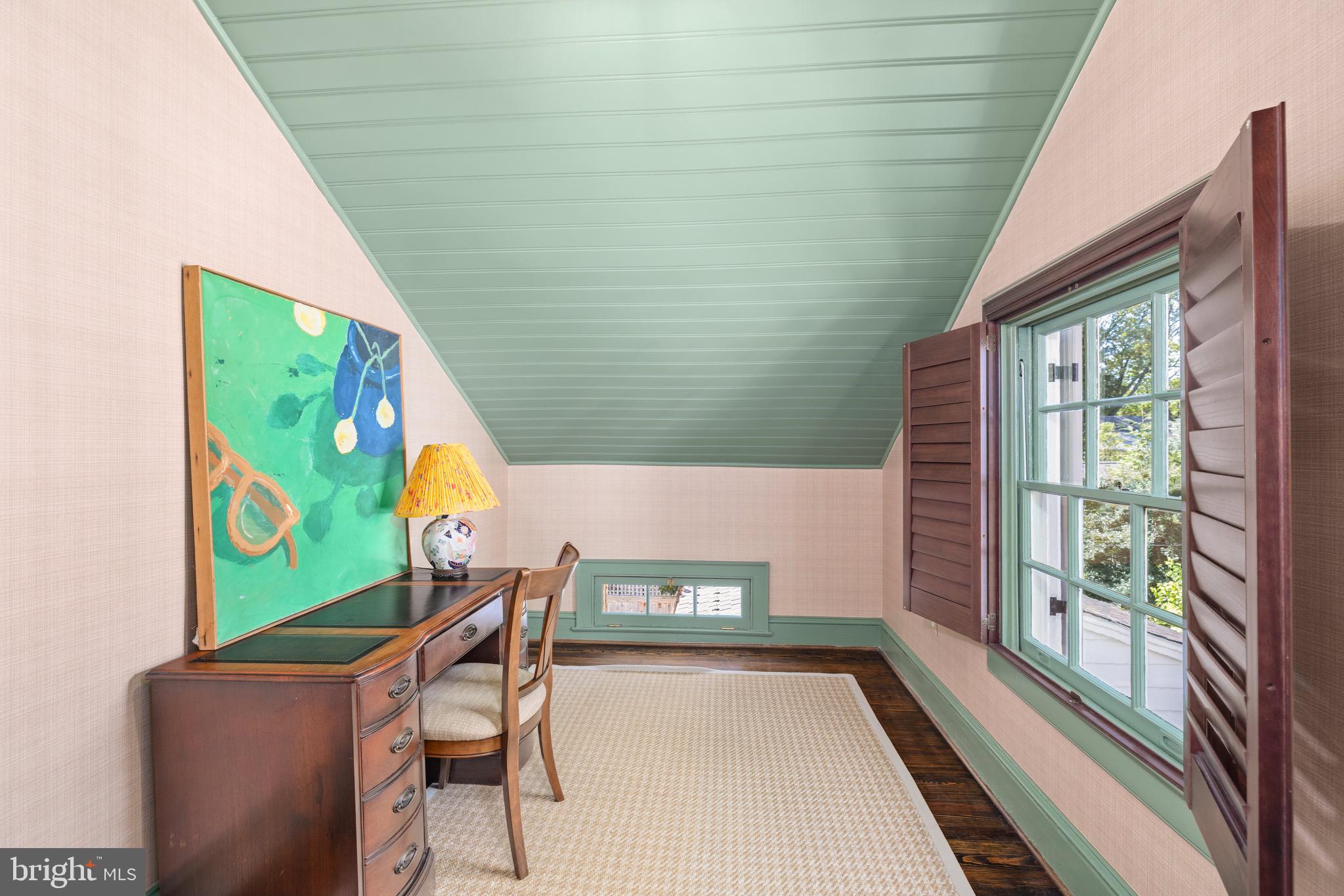 CHEVY CHASE - Residential