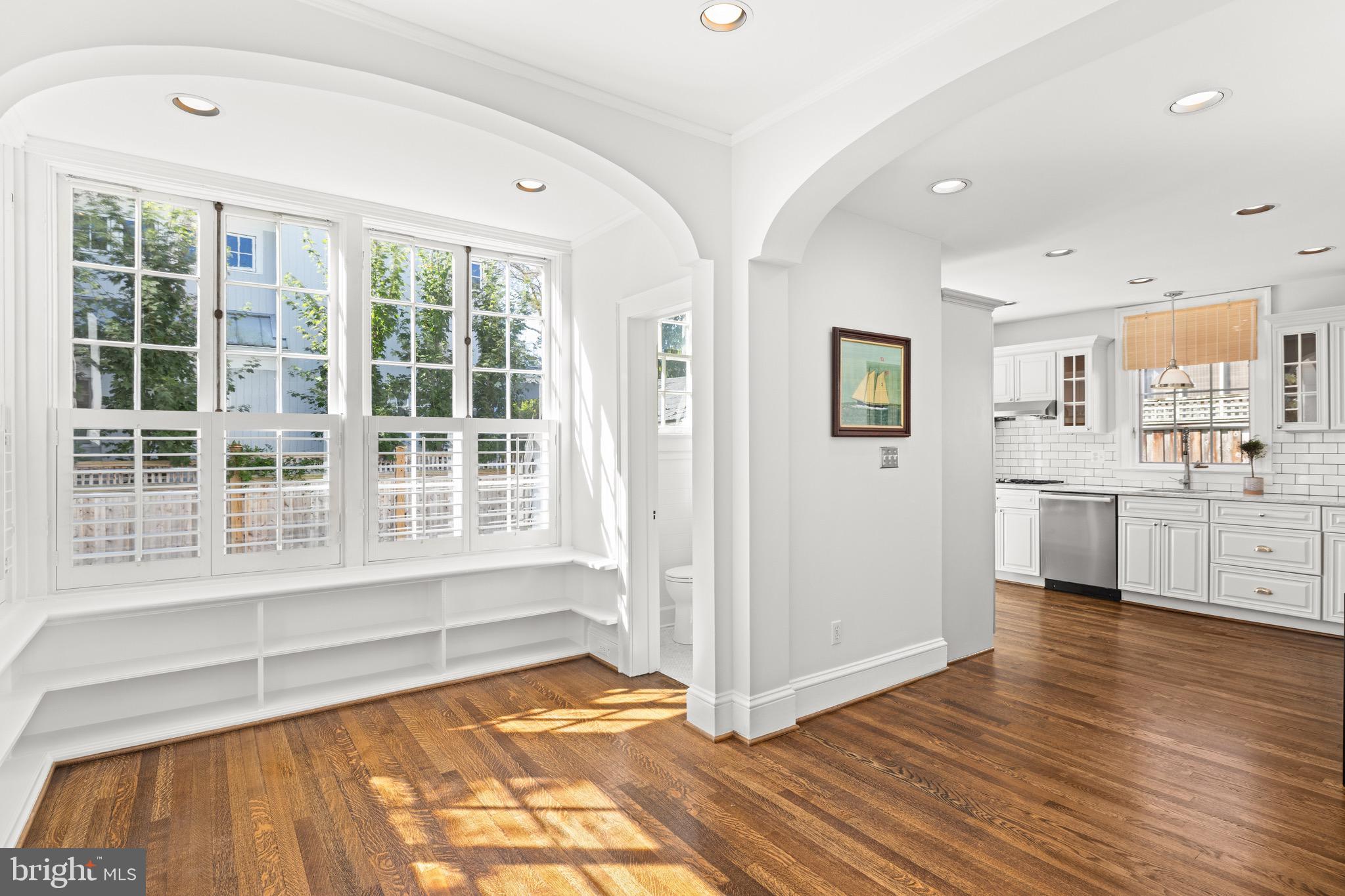 CHEVY CHASE - Residential