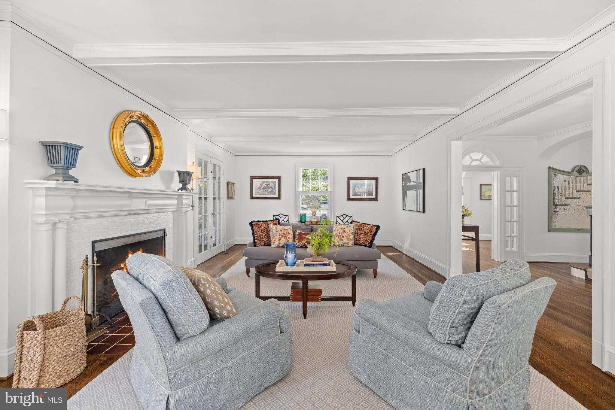 CHEVY CHASE - Residential