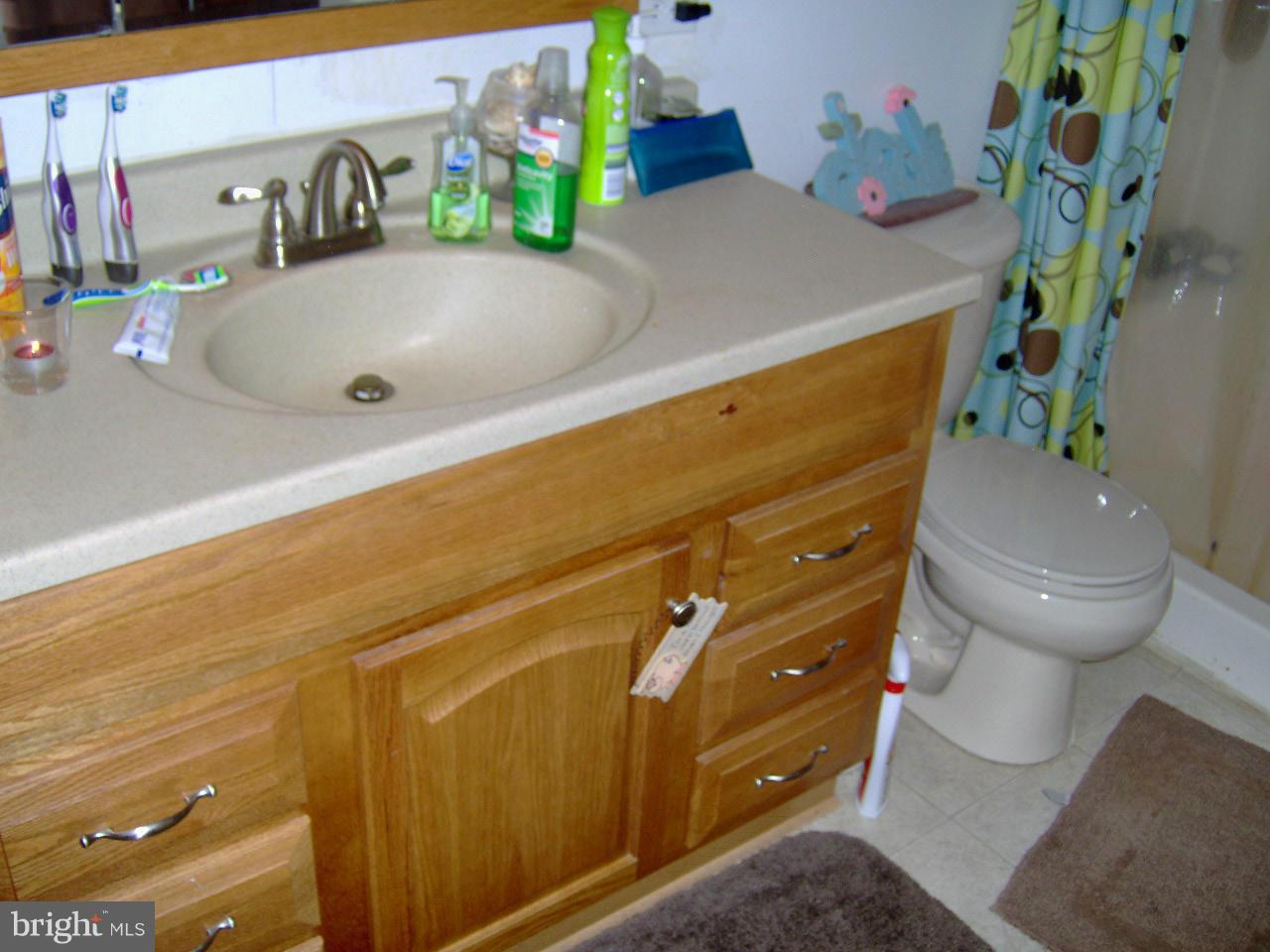 ARROW WOOD - Residential