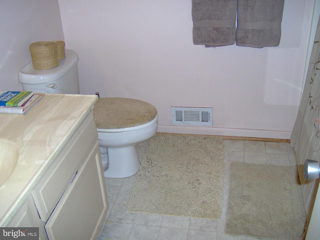 ARROW WOOD - Residential