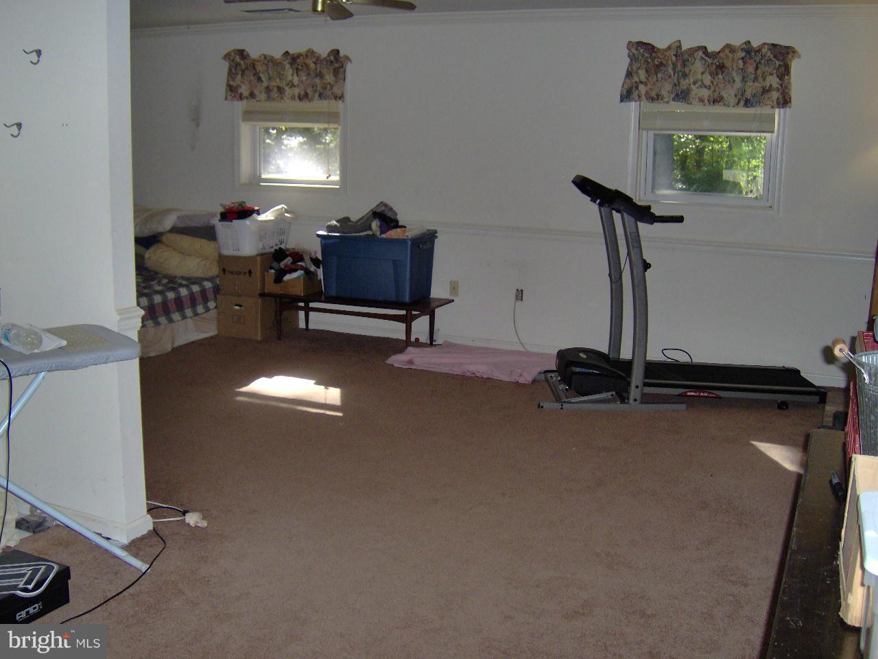 ARROW WOOD - Residential