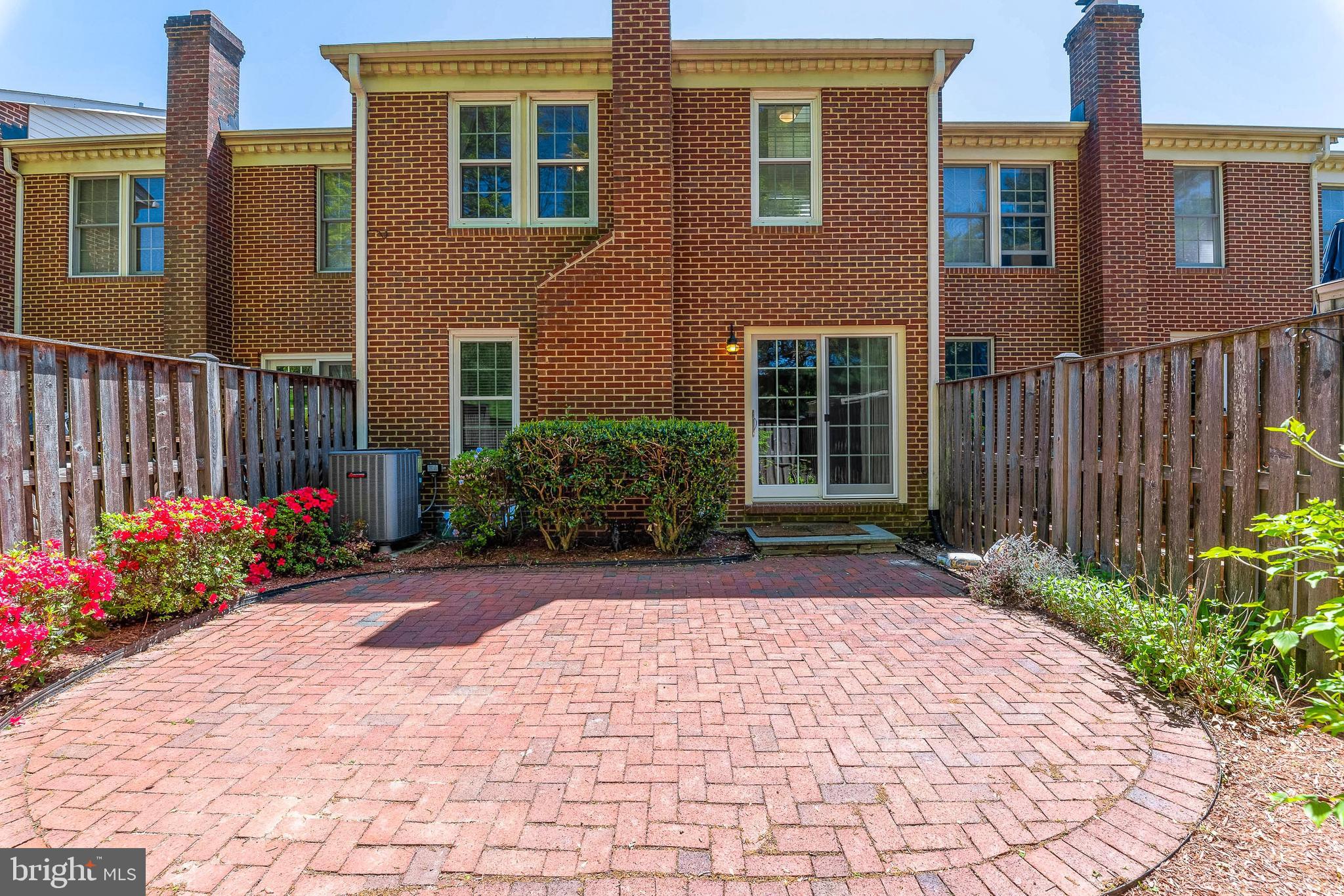 VILLAGE OF HARPERS CHOICE - Residential