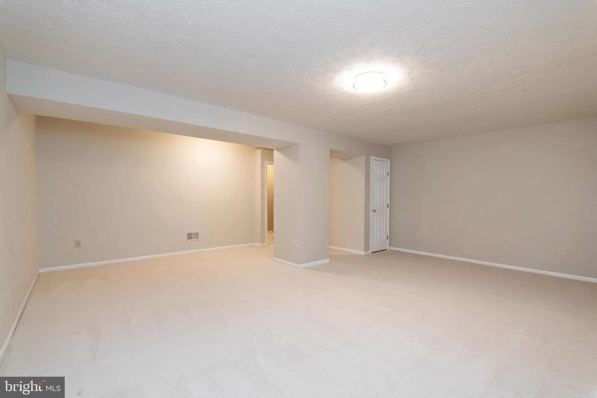 VILLAGE OF HARPERS CHOICE - Residential