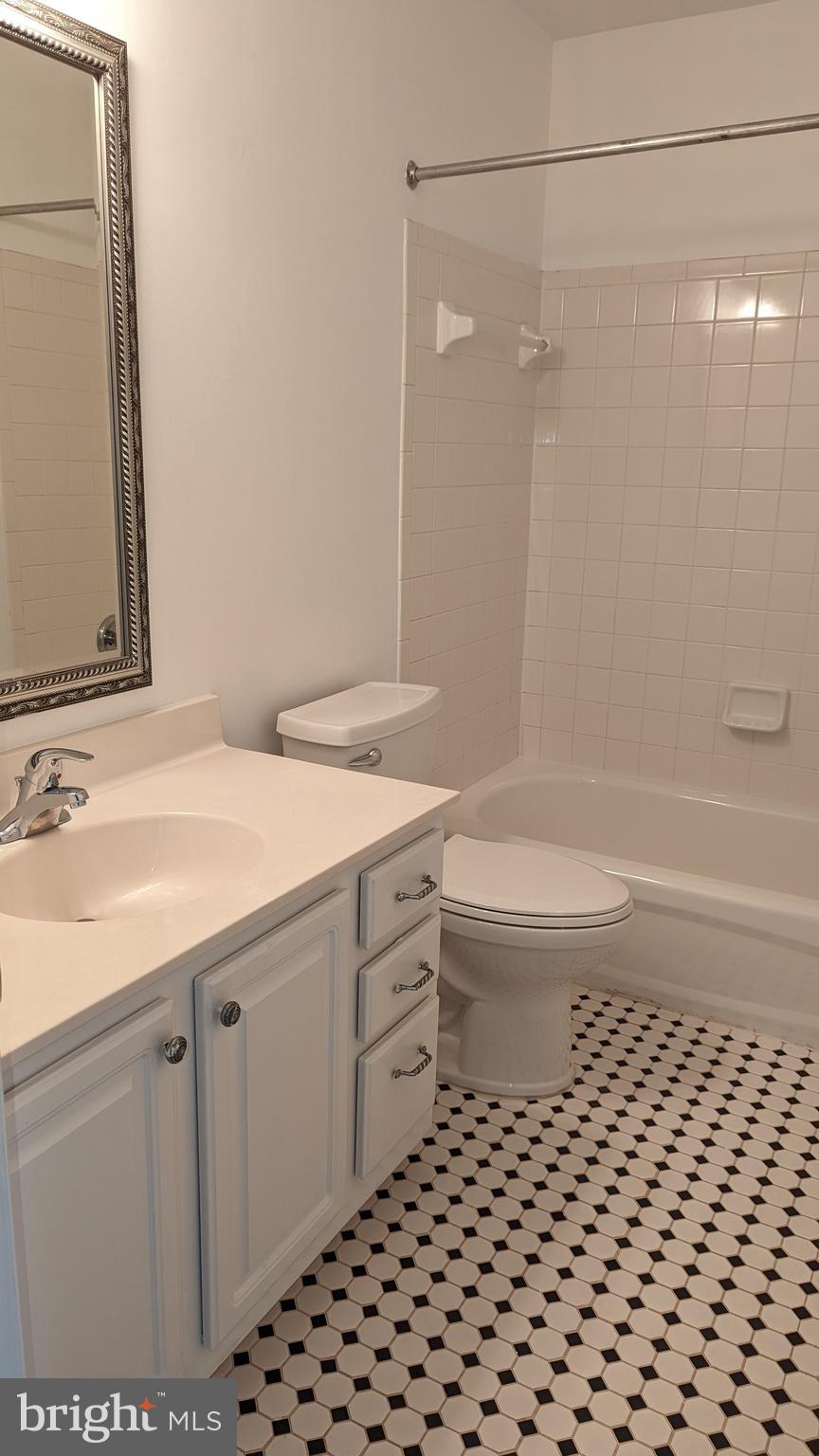 ASHLAND - Residential Lease