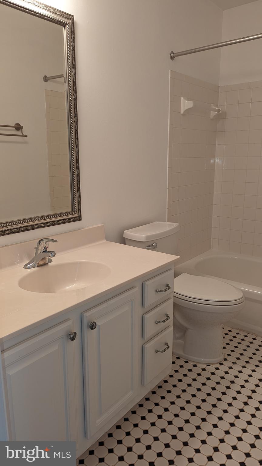 ASHLAND - Residential Lease