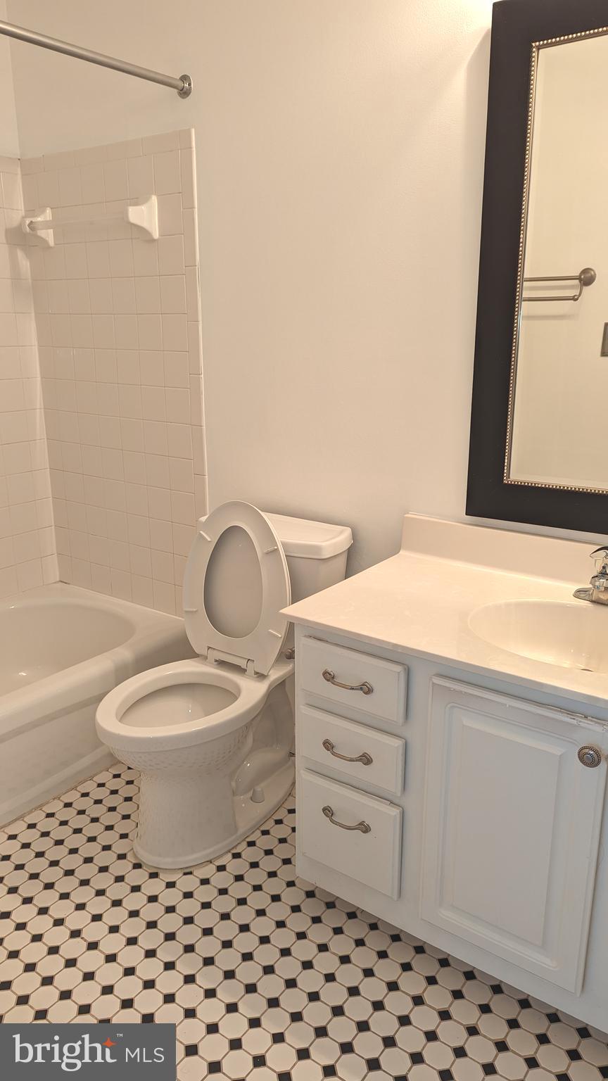 ASHLAND - Residential Lease