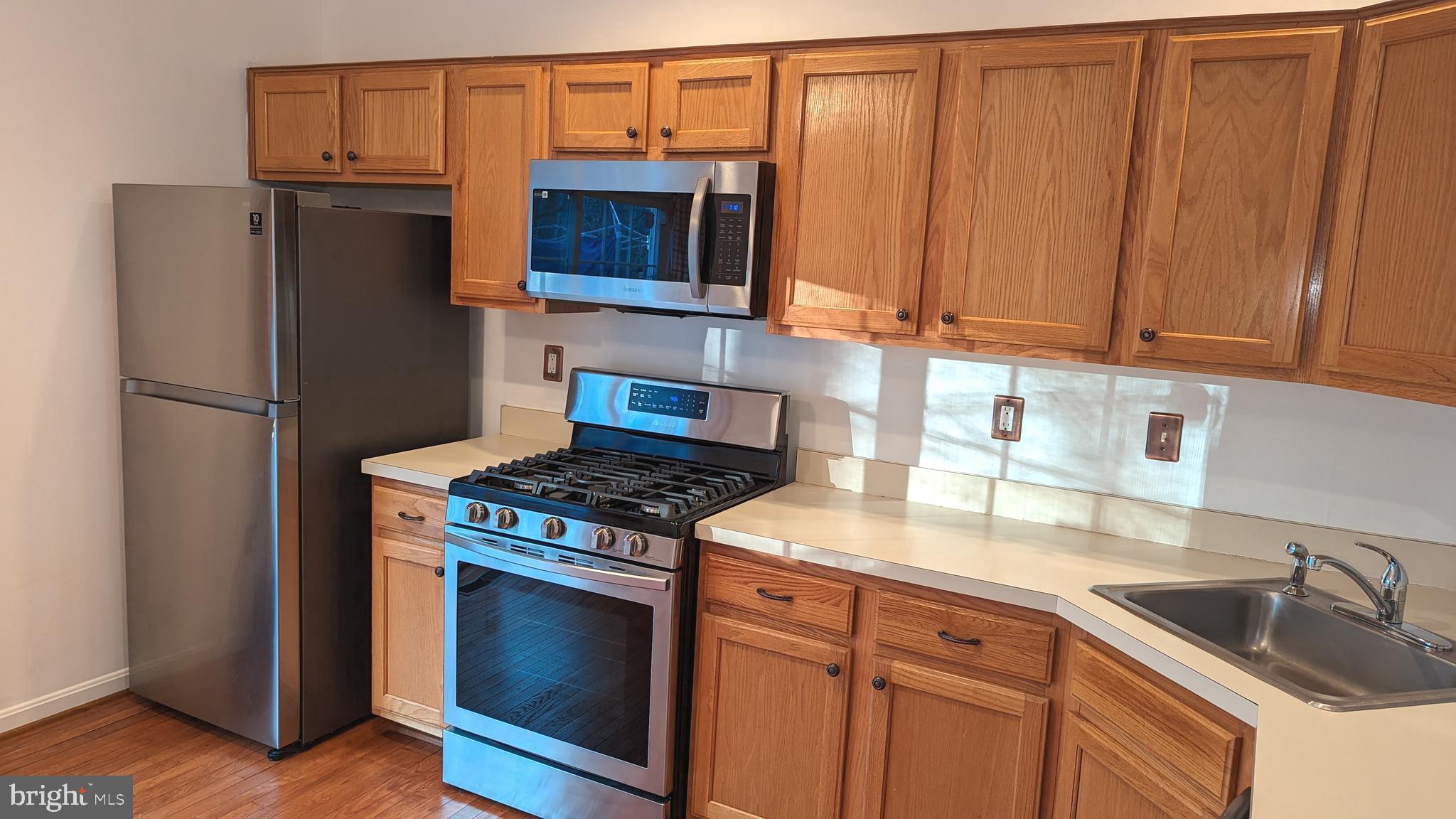 ASHLAND - Residential Lease