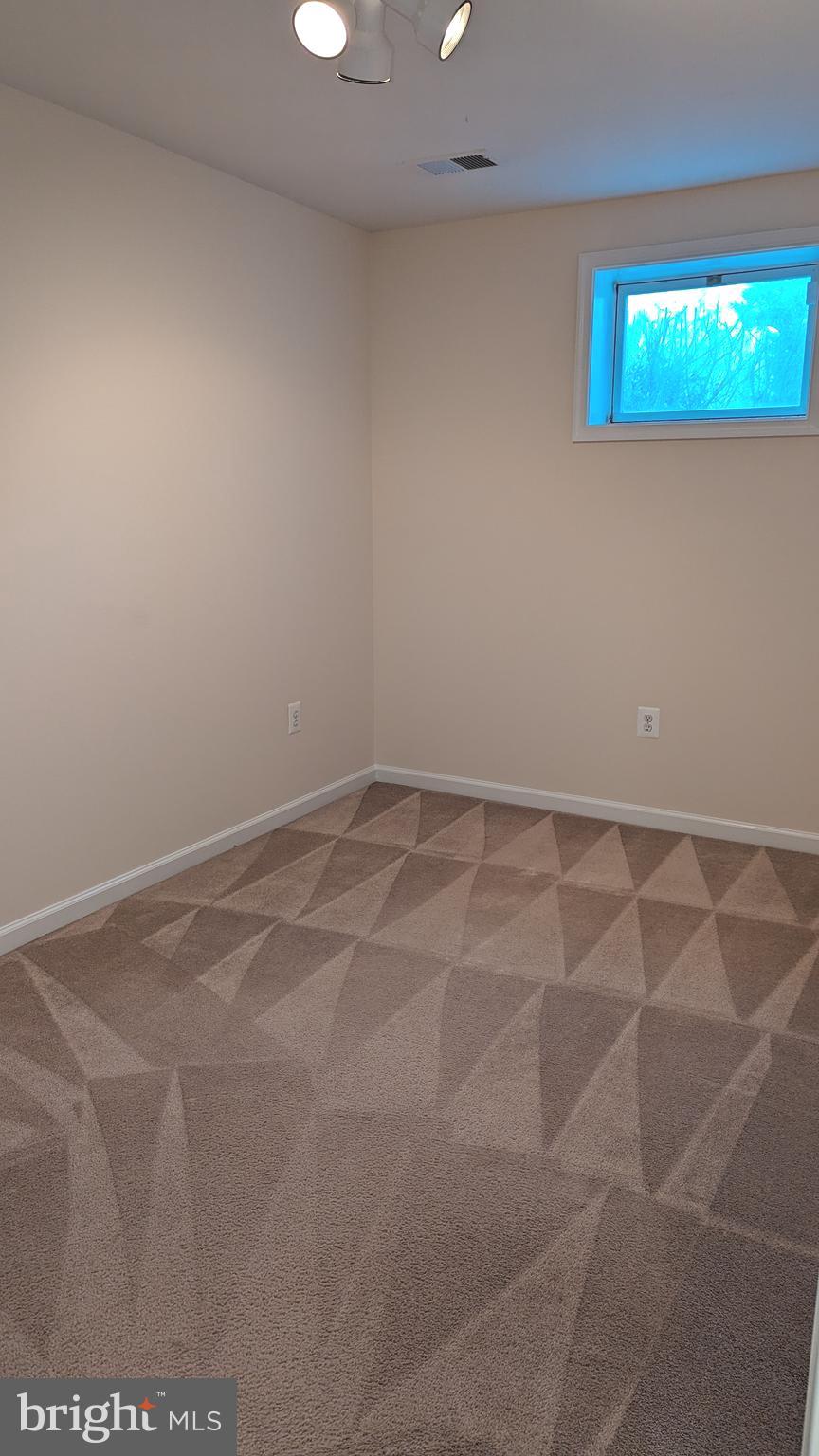 ASHLAND - Residential Lease