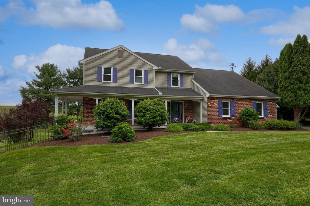 Photo of 126 Stable Drive, LANCASTER, PA 17603 (MLS # PALA2074186)