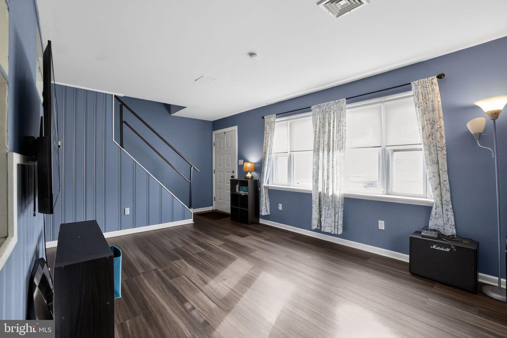 Photo of 313 W Walnut Street, POTTSTOWN, PA 19464 (MLS # PAMC2165734)