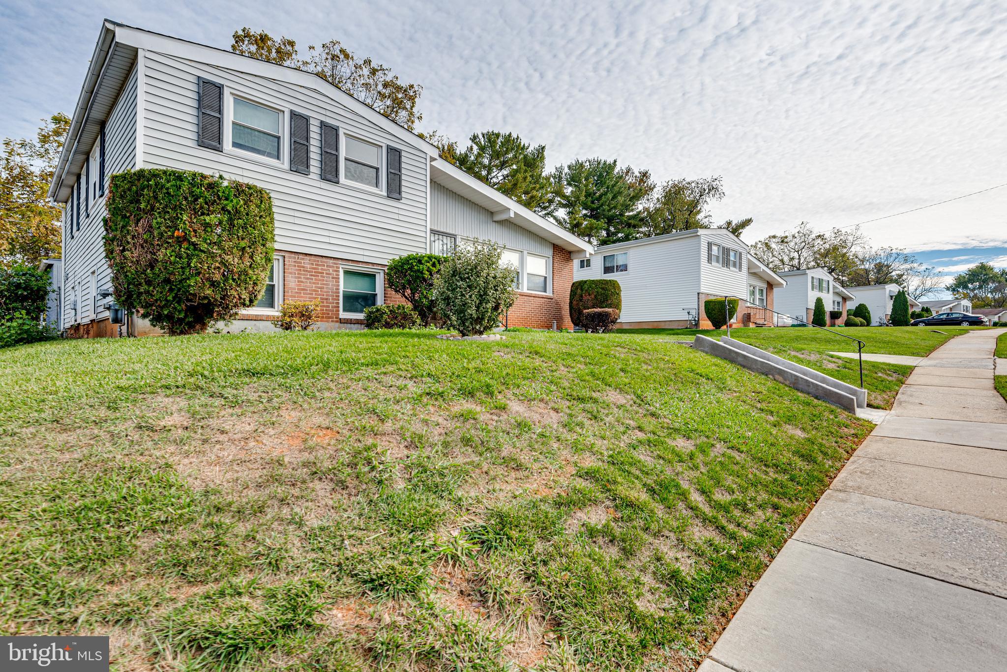 TEN ACRES - Residential