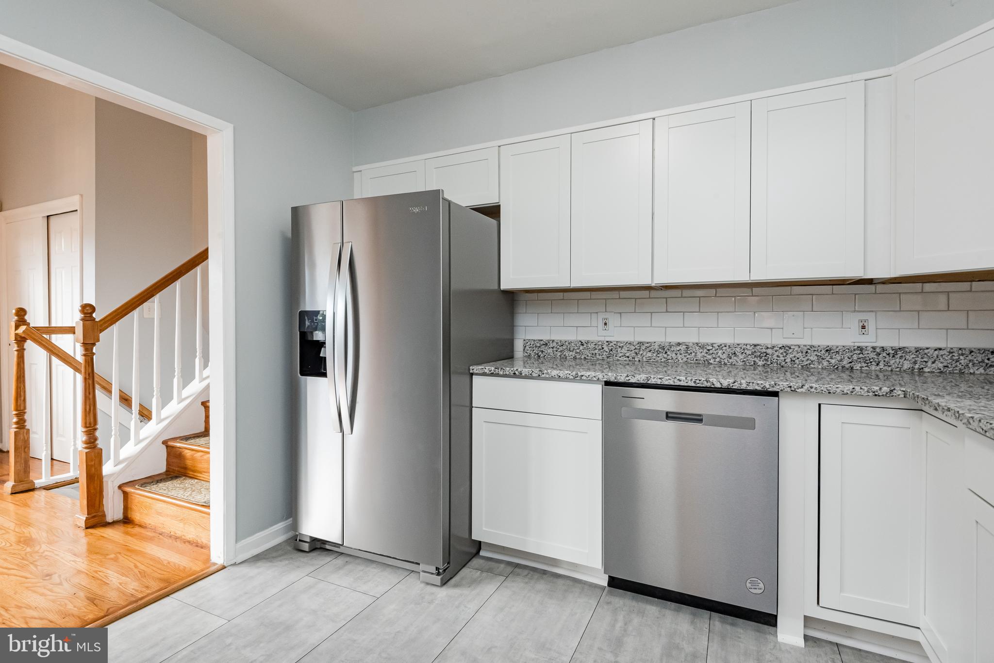 TEN ACRES - Residential