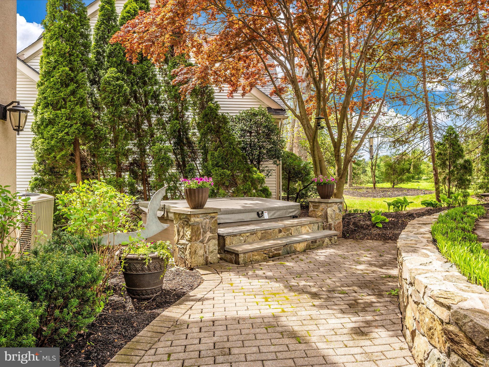 WESTWINDS - Residential