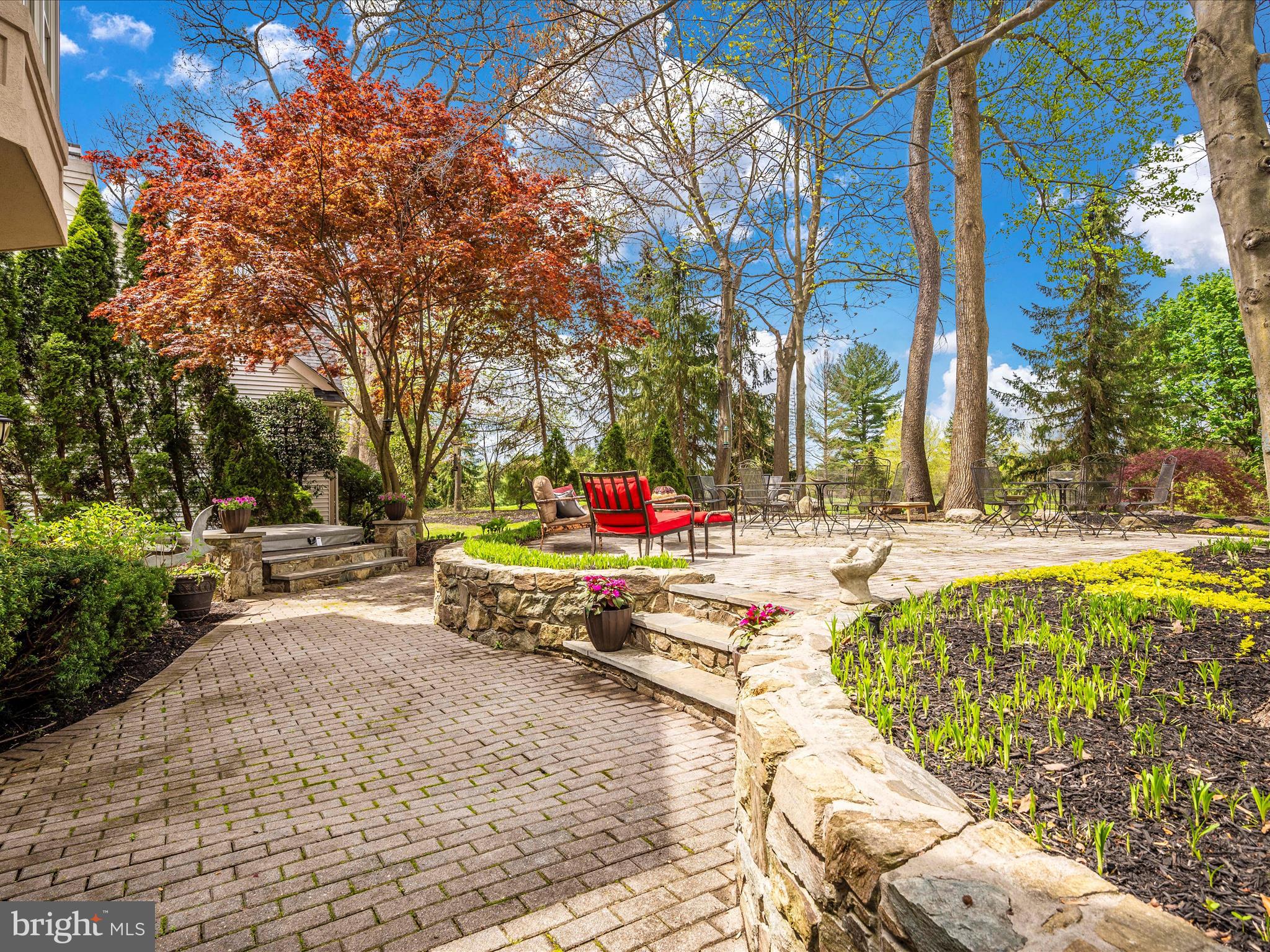 WESTWINDS - Residential