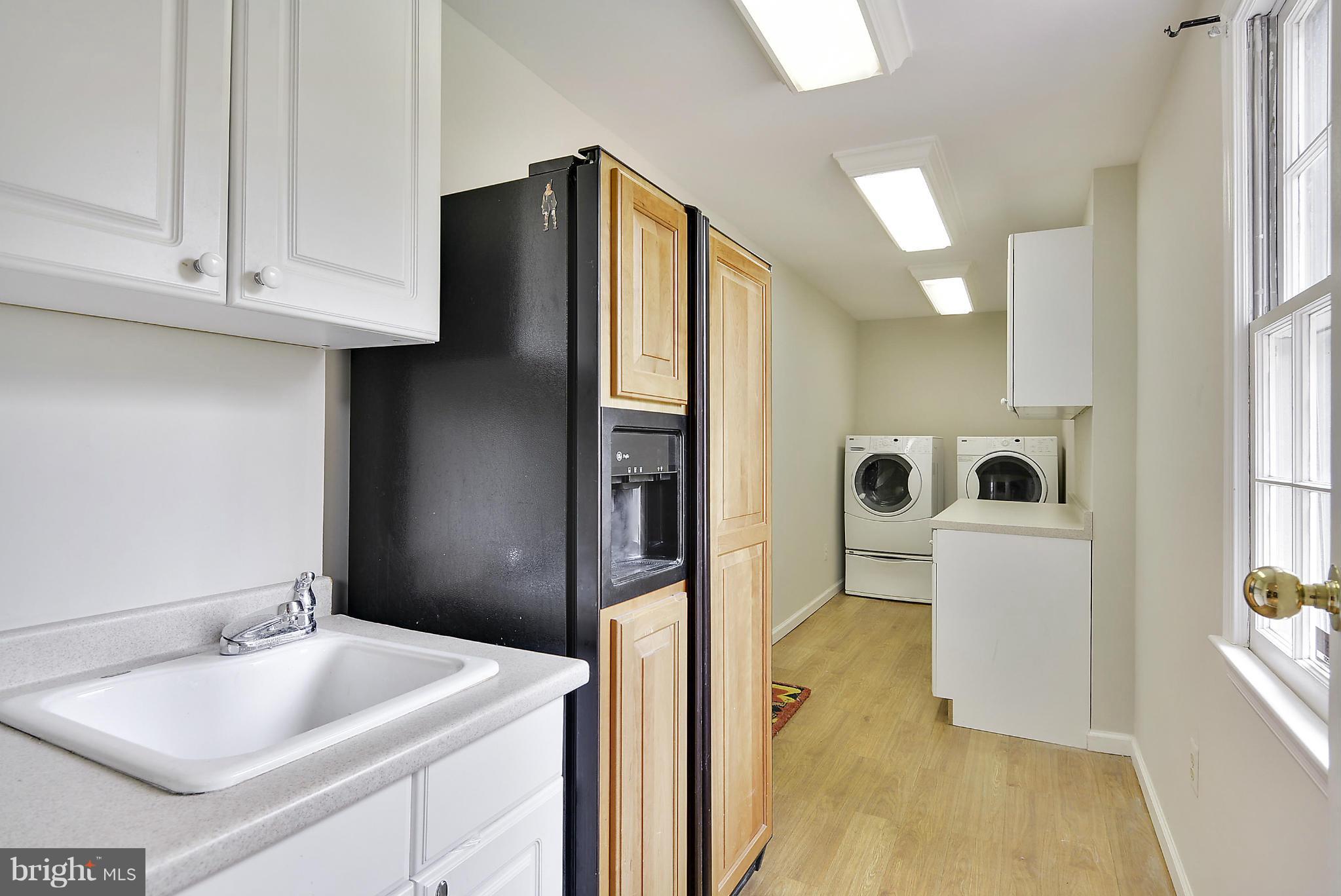 PT ROCKVILLE OUT RES - Residential