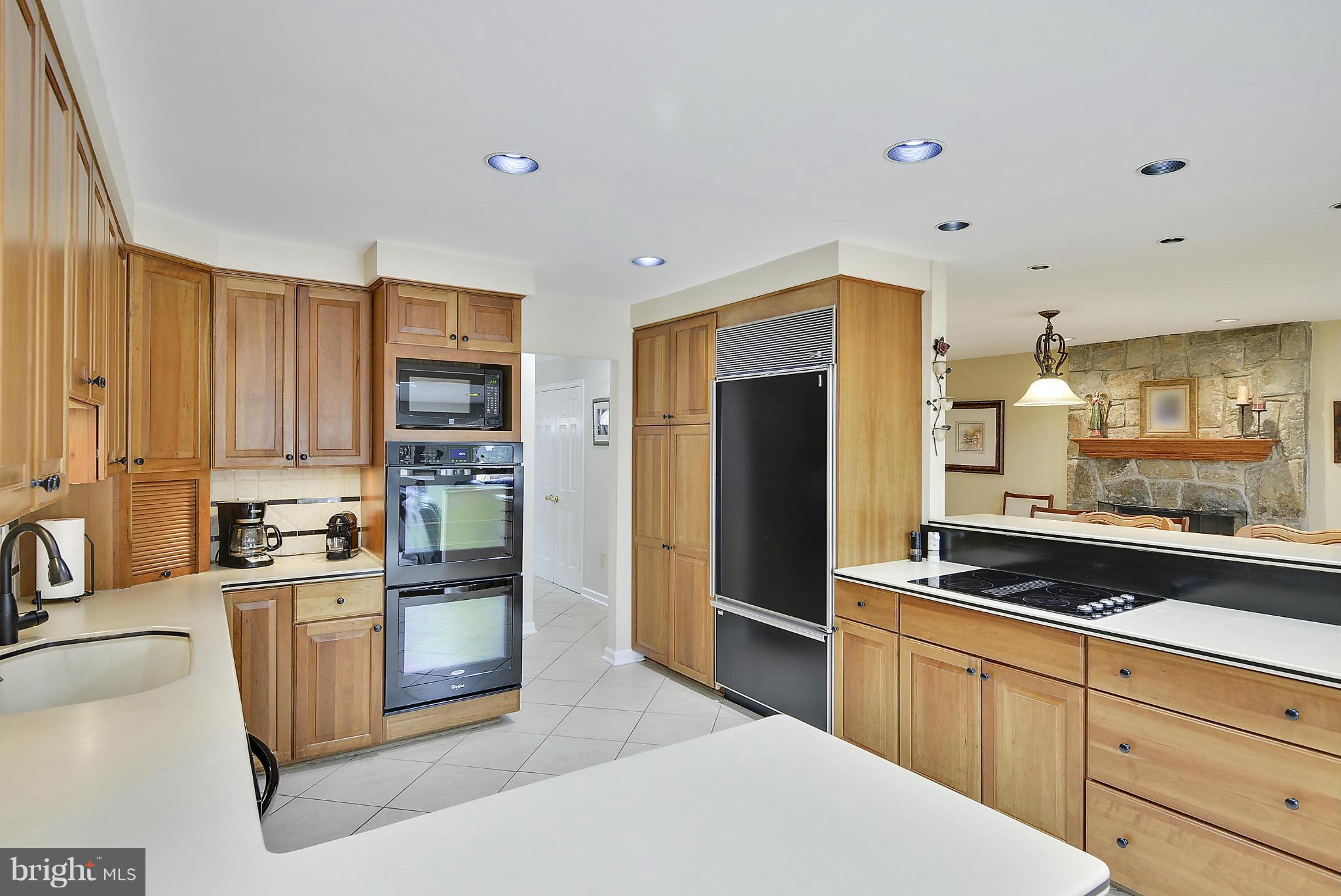 PT ROCKVILLE OUT RES - Residential