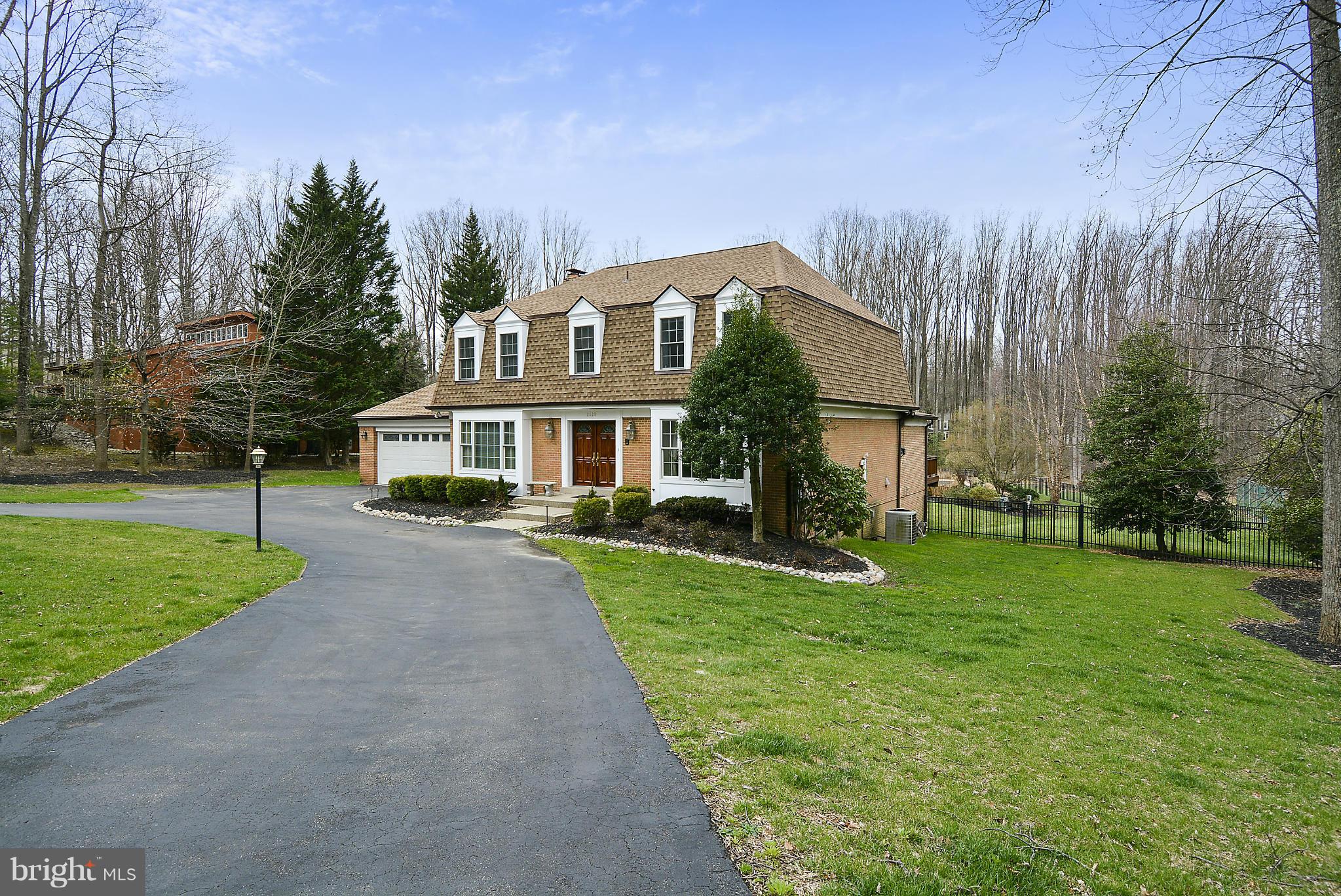 PT ROCKVILLE OUT RES - Residential