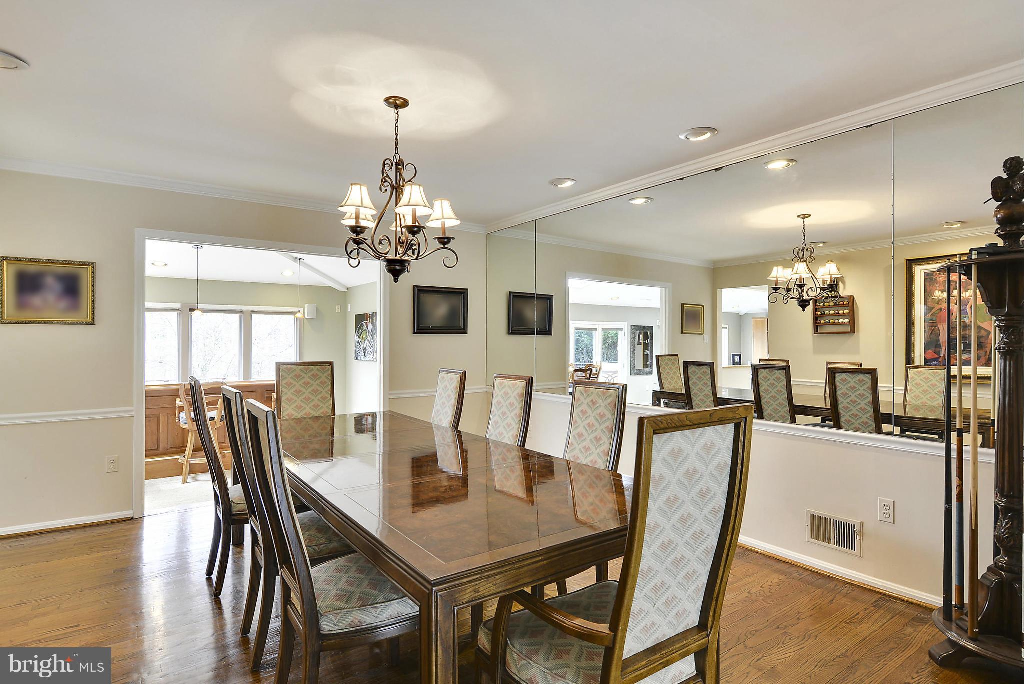 PT ROCKVILLE OUT RES - Residential