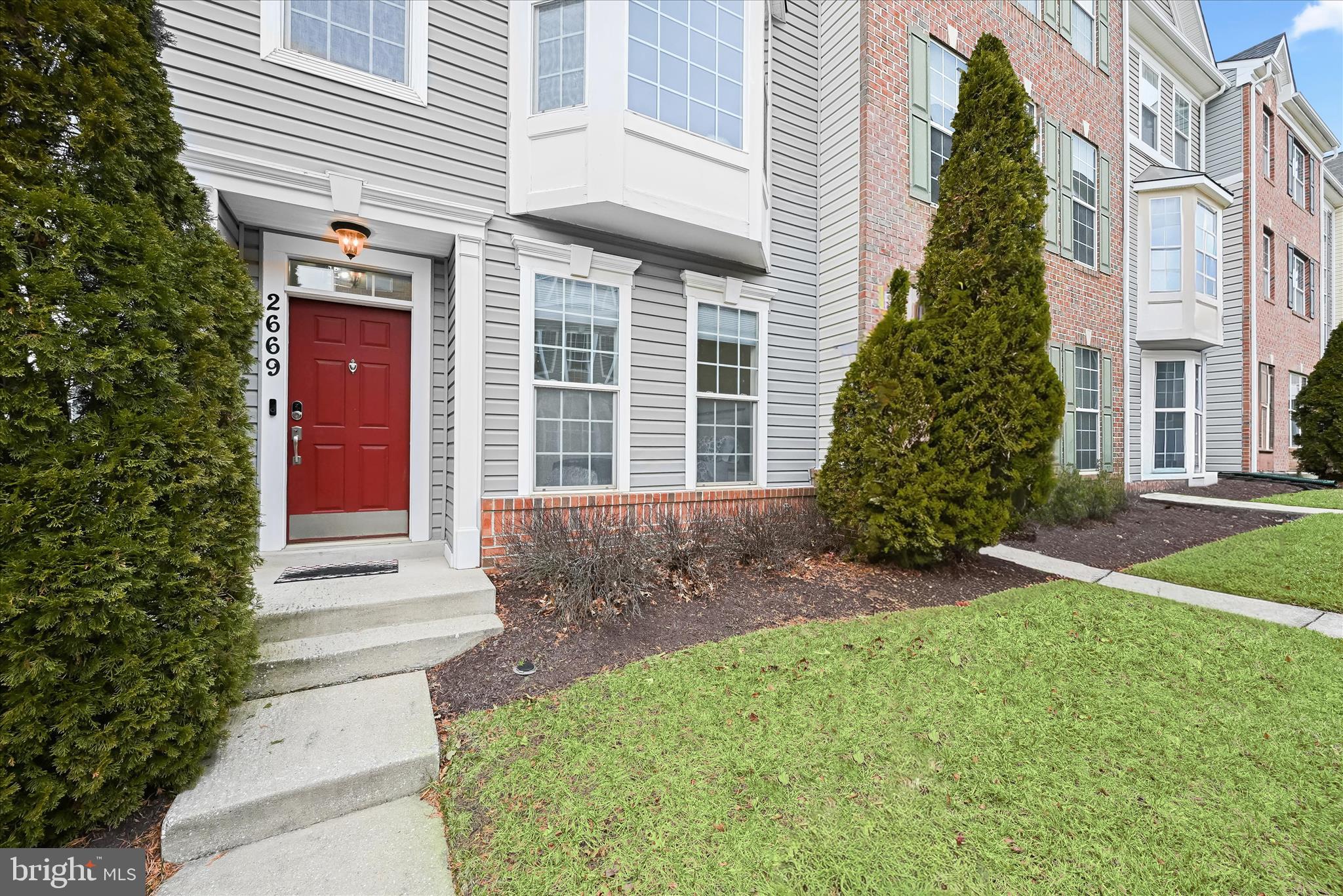 PINEY ORCHARD - Residential