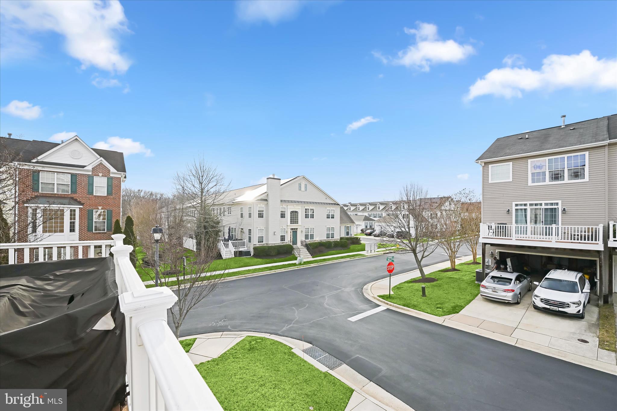 PINEY ORCHARD - Residential