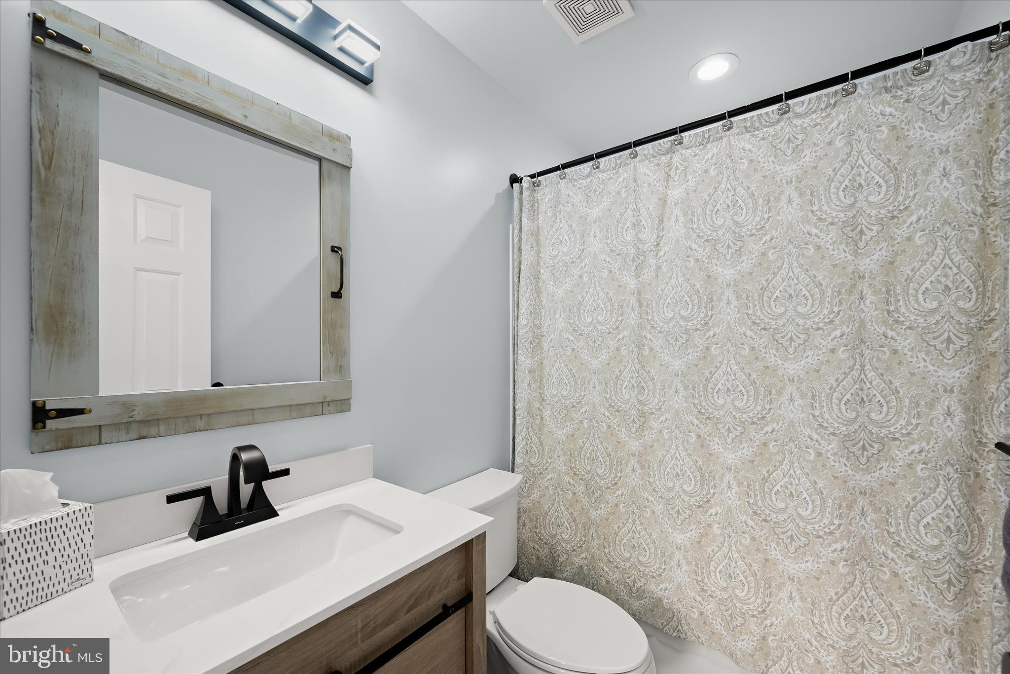 PINEY ORCHARD - Residential