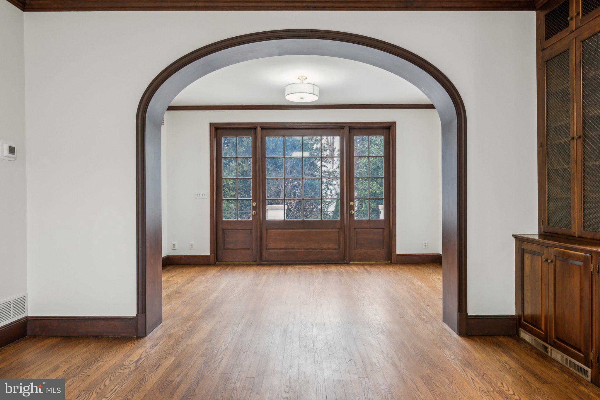 KENWOOD - Residential