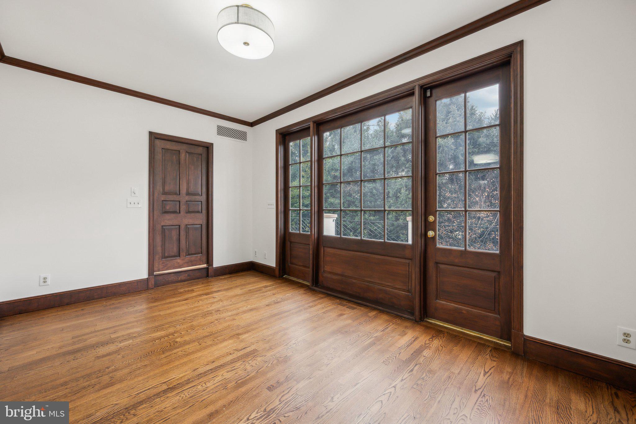 KENWOOD - Residential