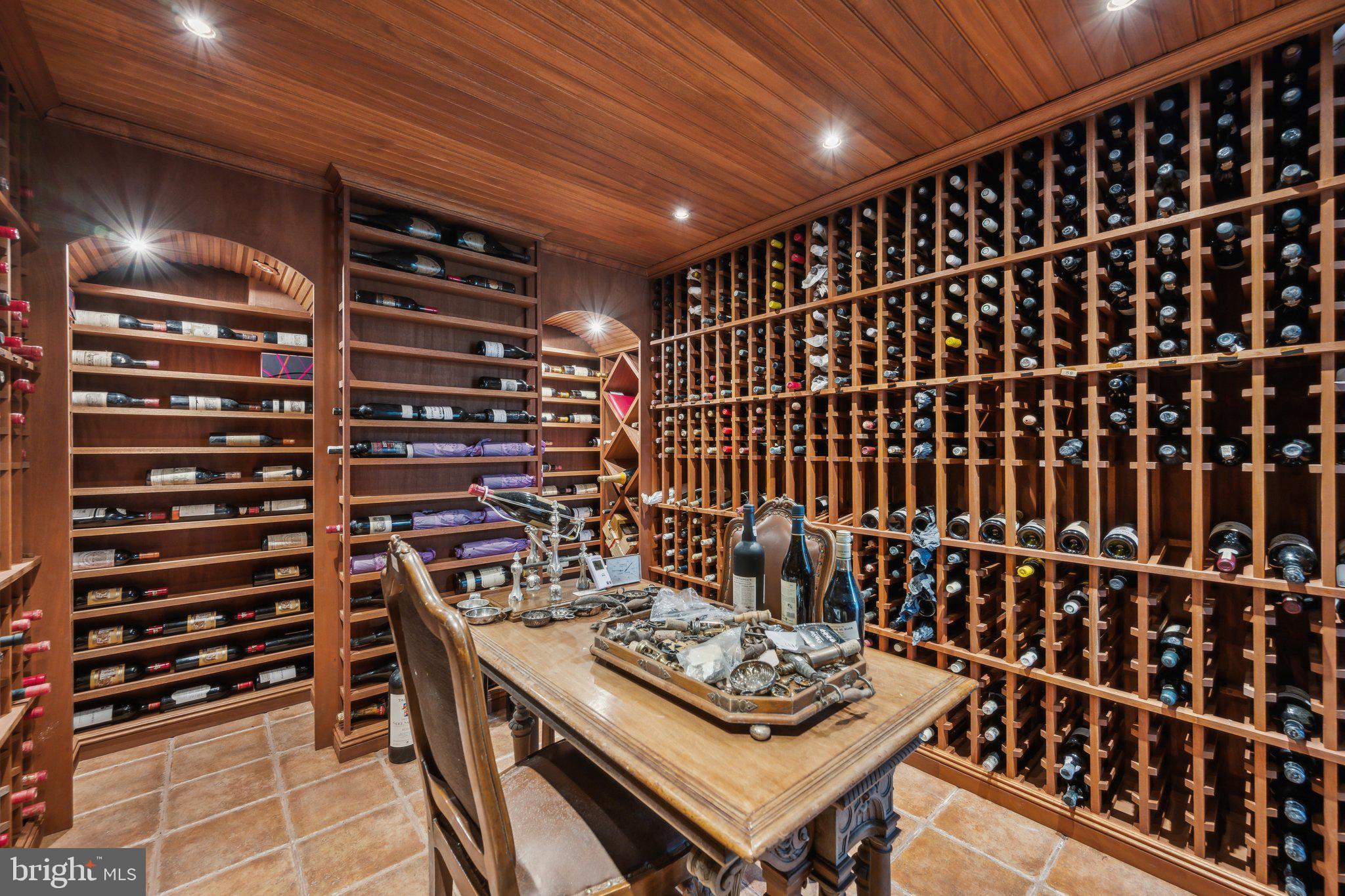 KENWOOD - Residential