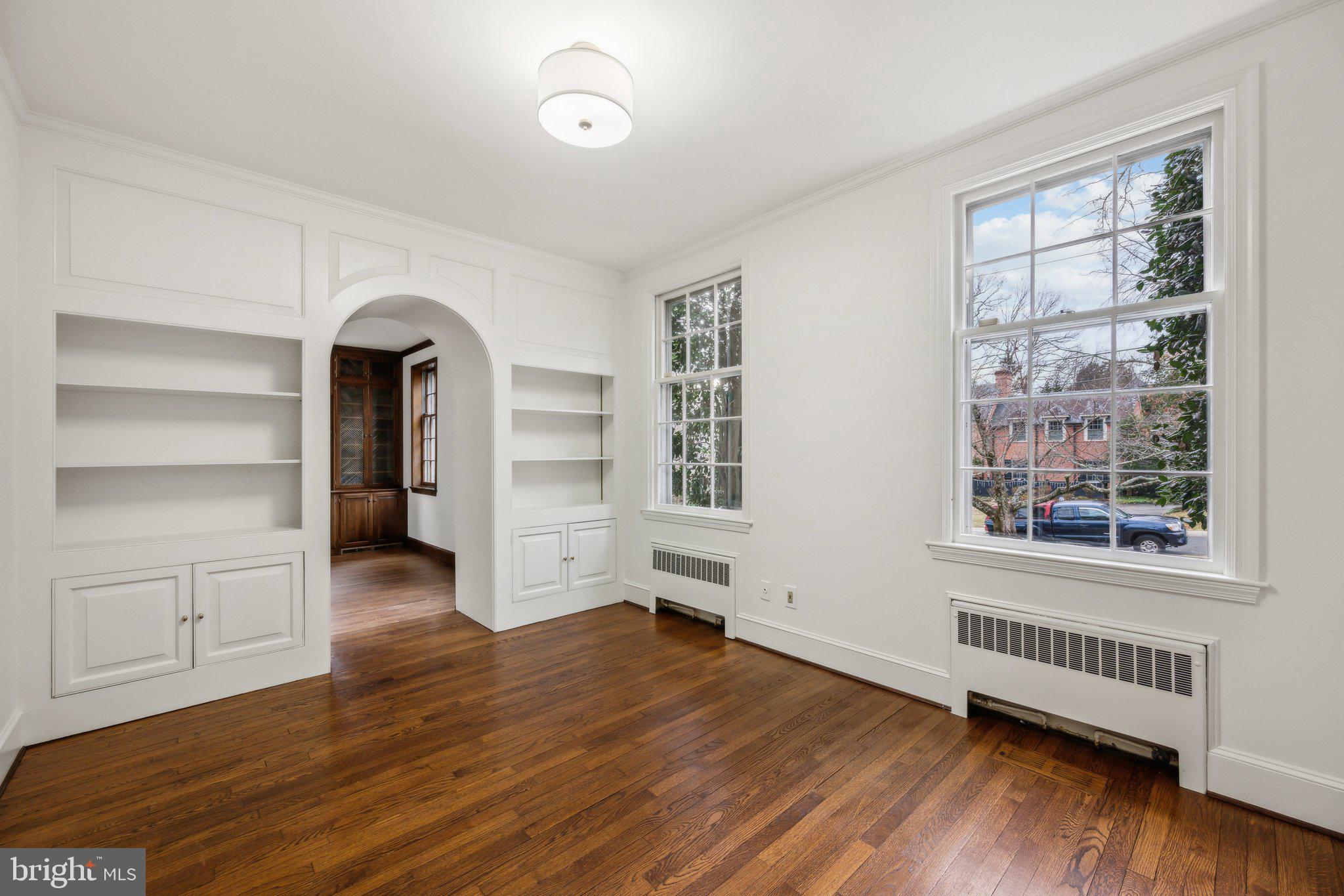 KENWOOD - Residential