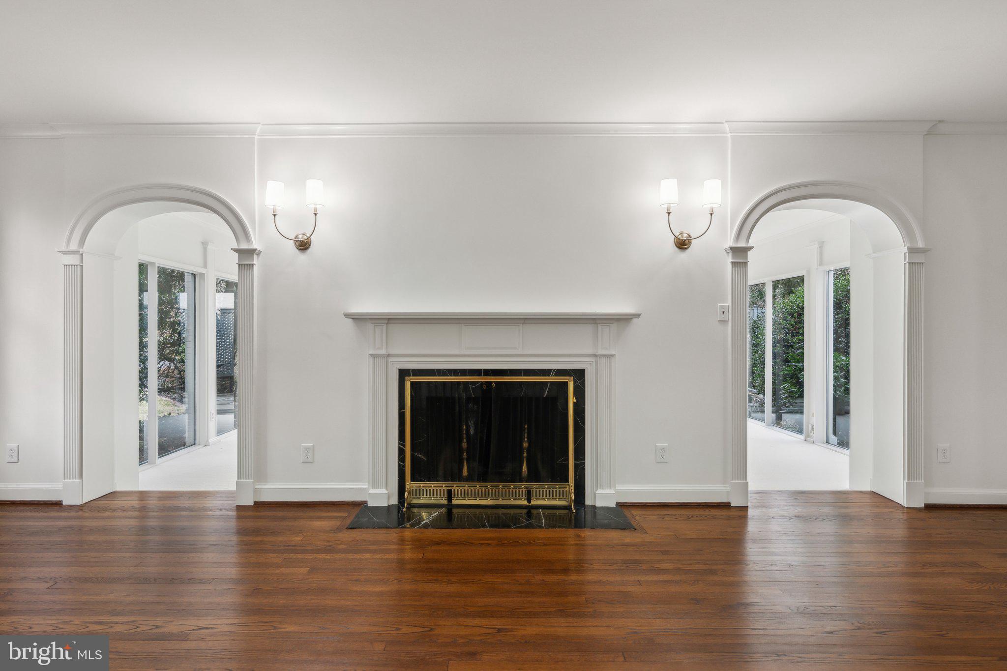 KENWOOD - Residential