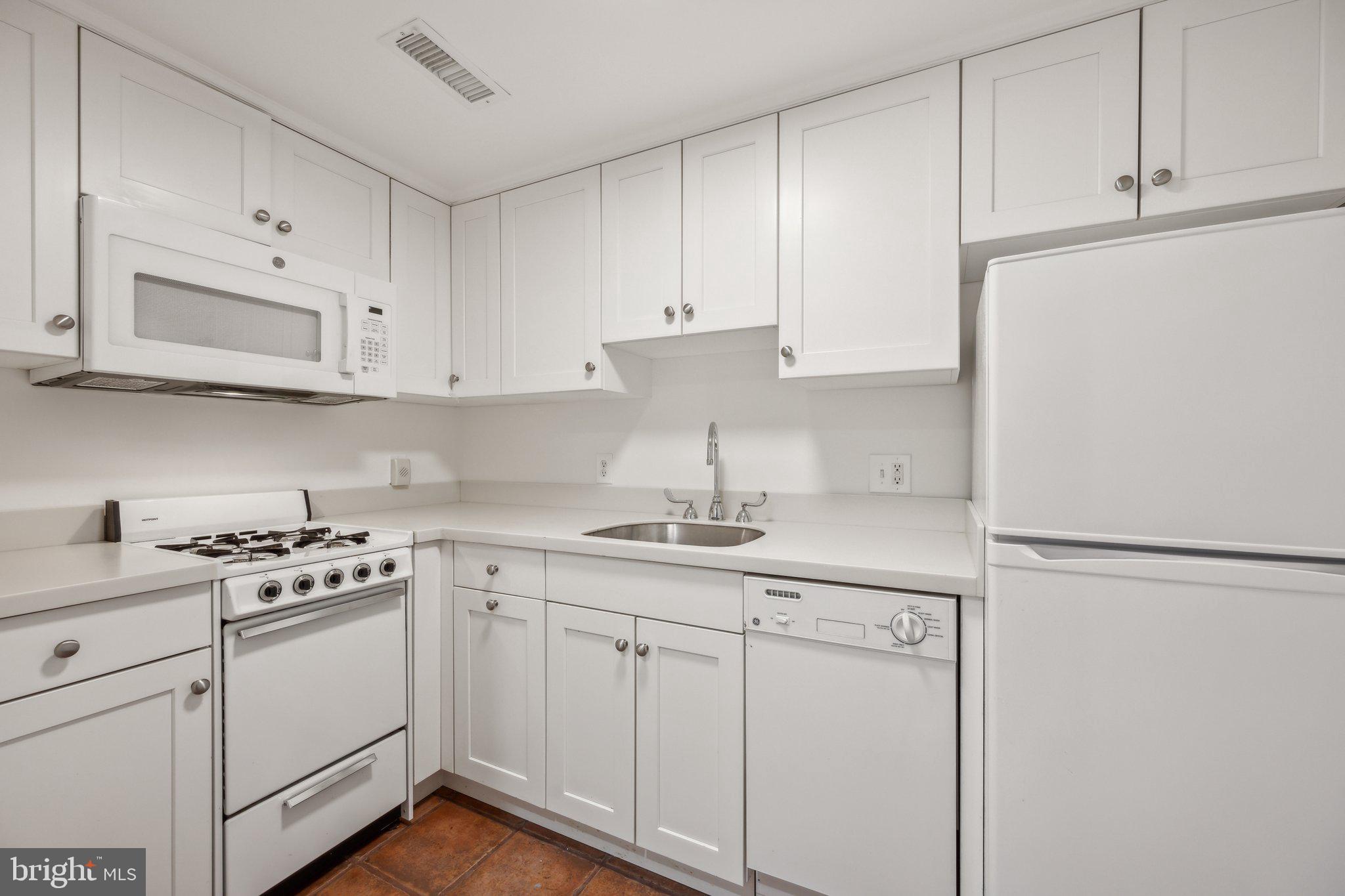 KENWOOD - Residential