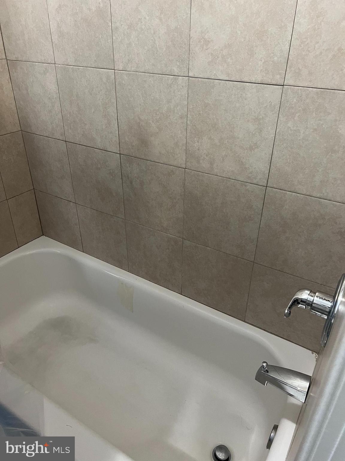 PHILADELPHIA (SOUTHWEST) - Residential Income