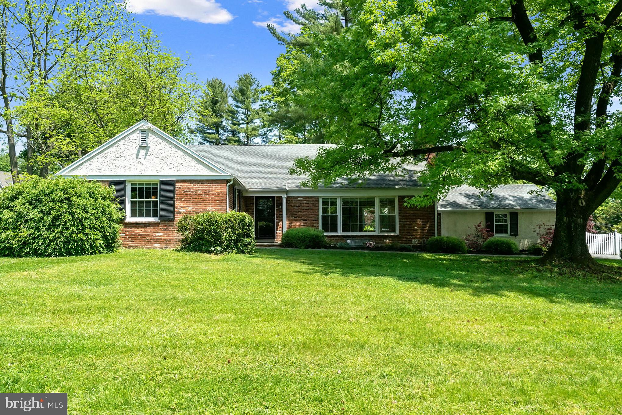 WEIRWOOD - Residential