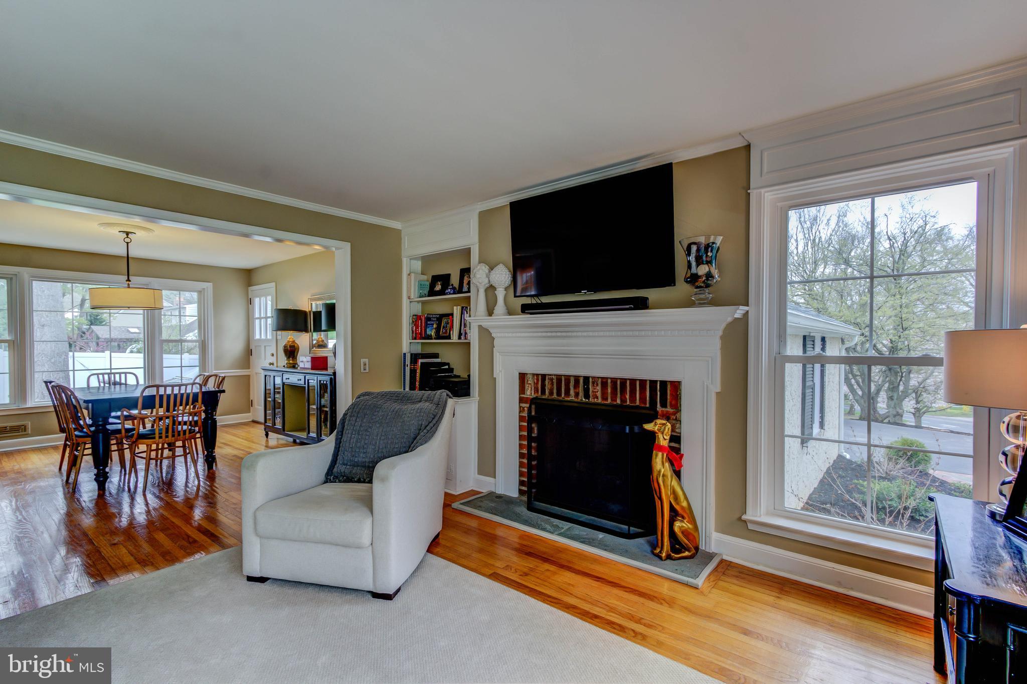 WEIRWOOD - Residential