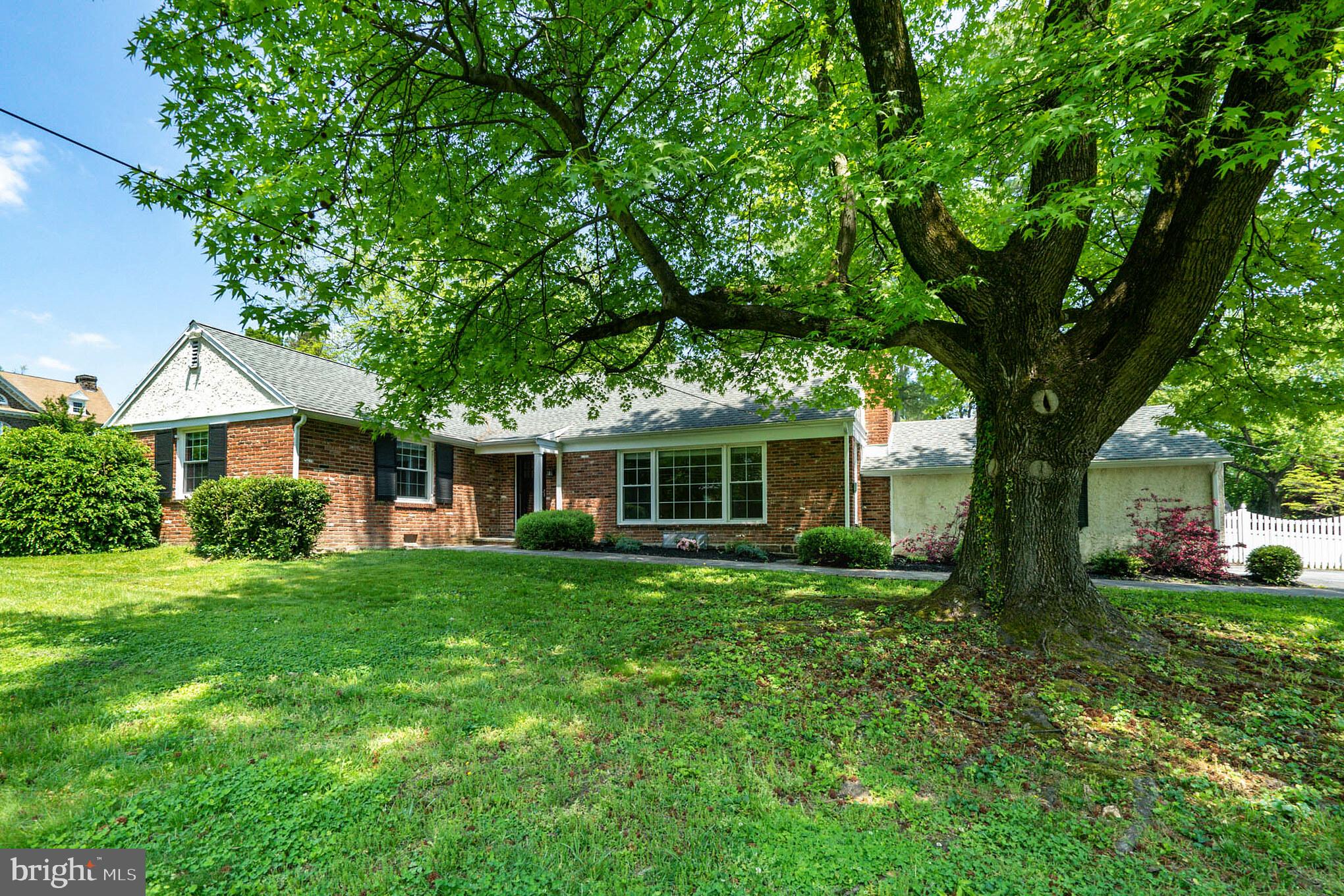 WEIRWOOD - Residential