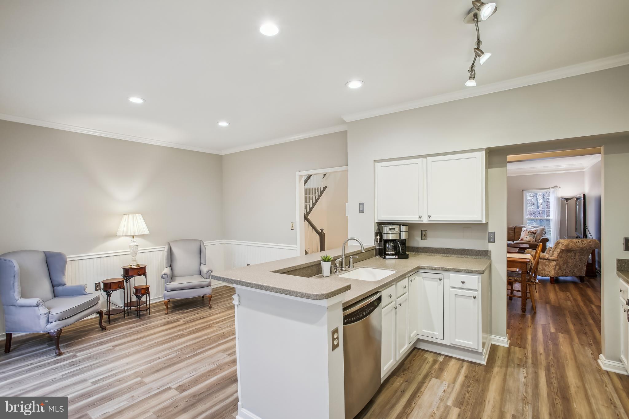 HAYDEN VILLAGE - Residential