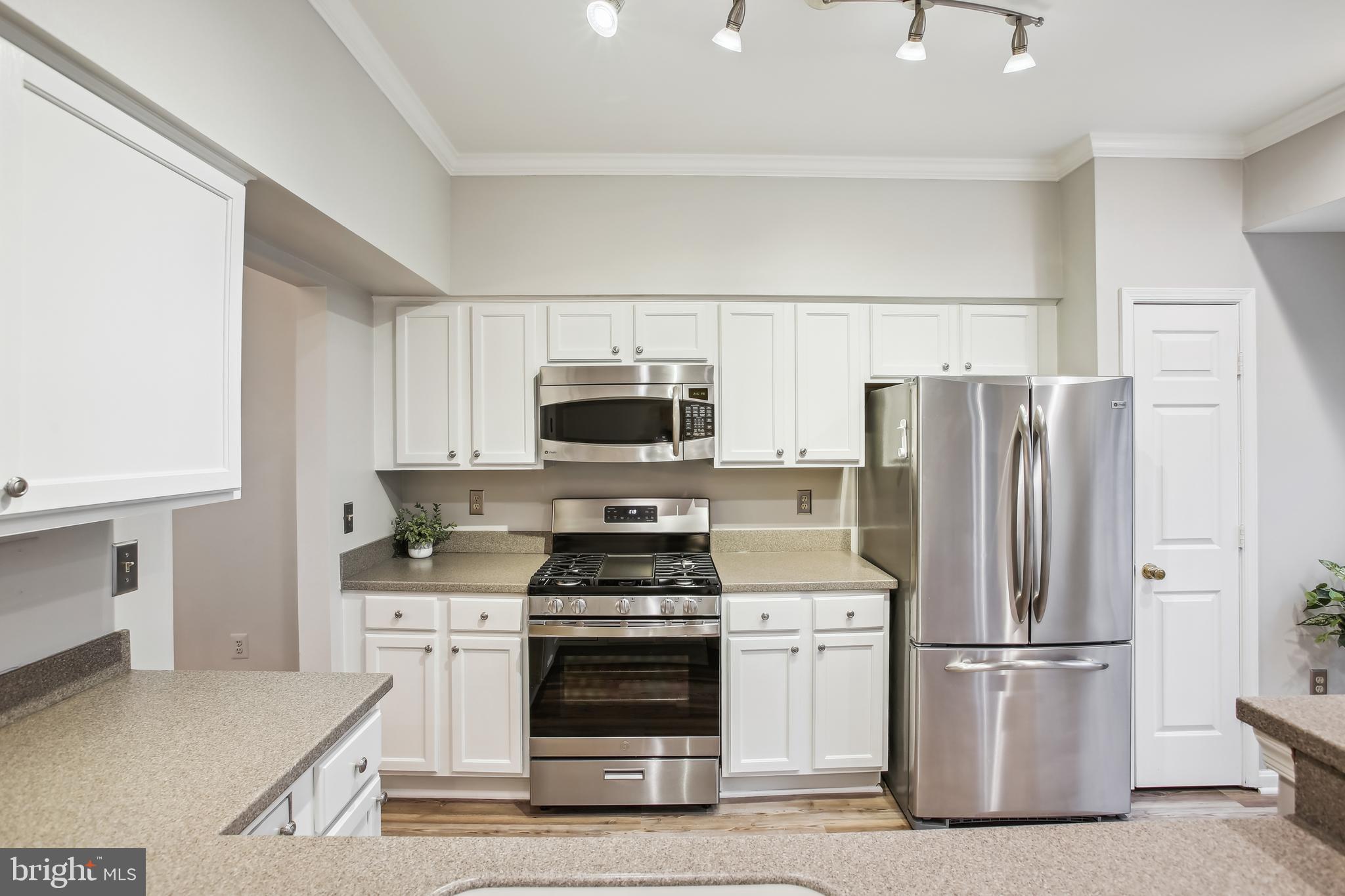 HAYDEN VILLAGE - Residential