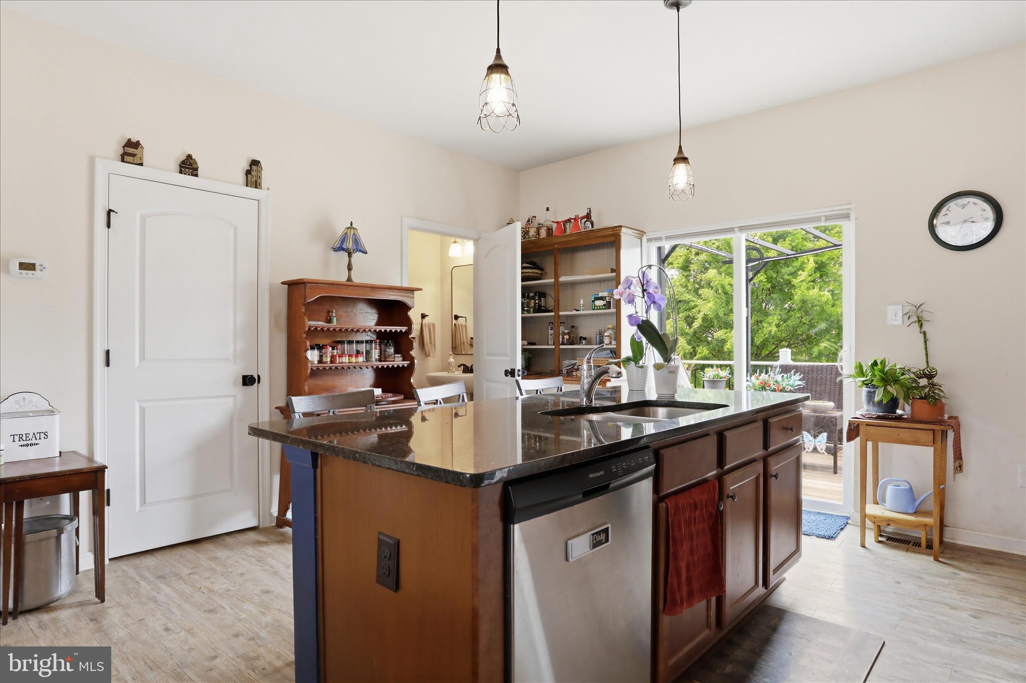 BERKELEY RIDGE - Residential
