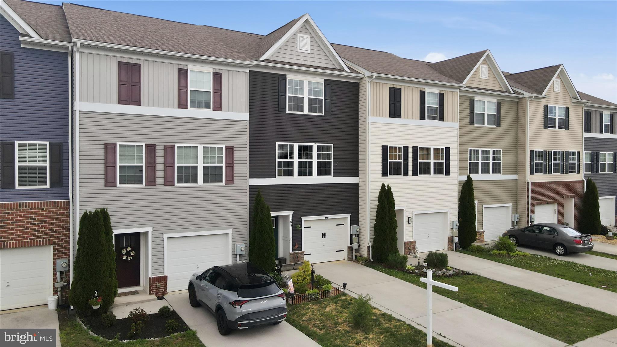 BERKELEY RIDGE - Residential