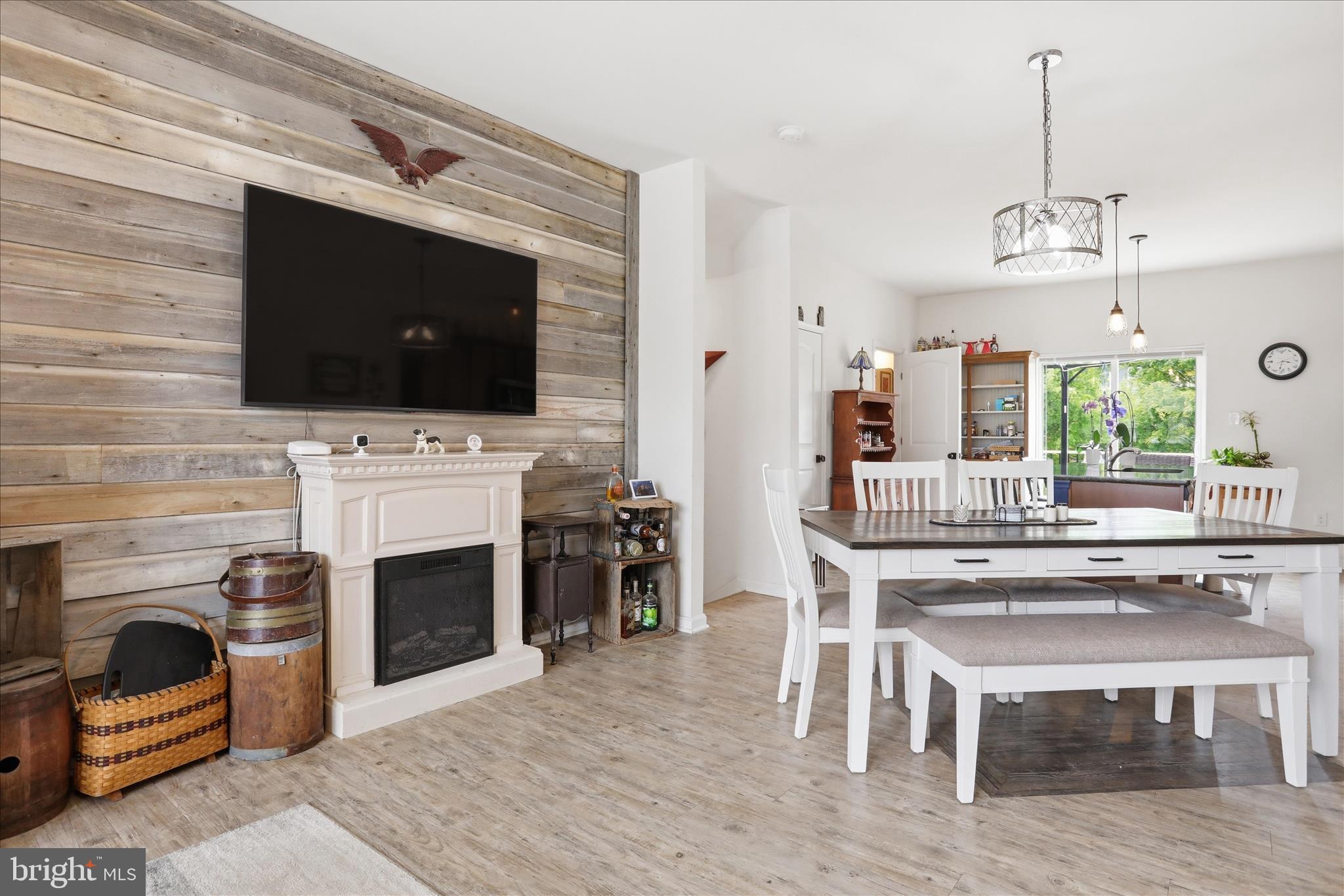 BERKELEY RIDGE - Residential