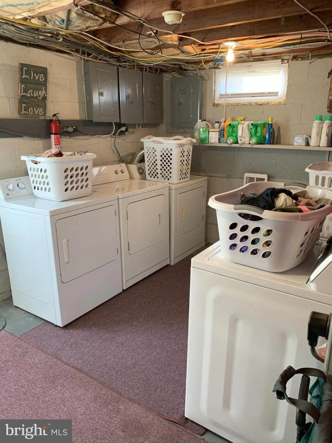 Akron, Pennsylvania 17501, United States, 6 Bedrooms Bedrooms, ,Residential,Coming Soon,226046