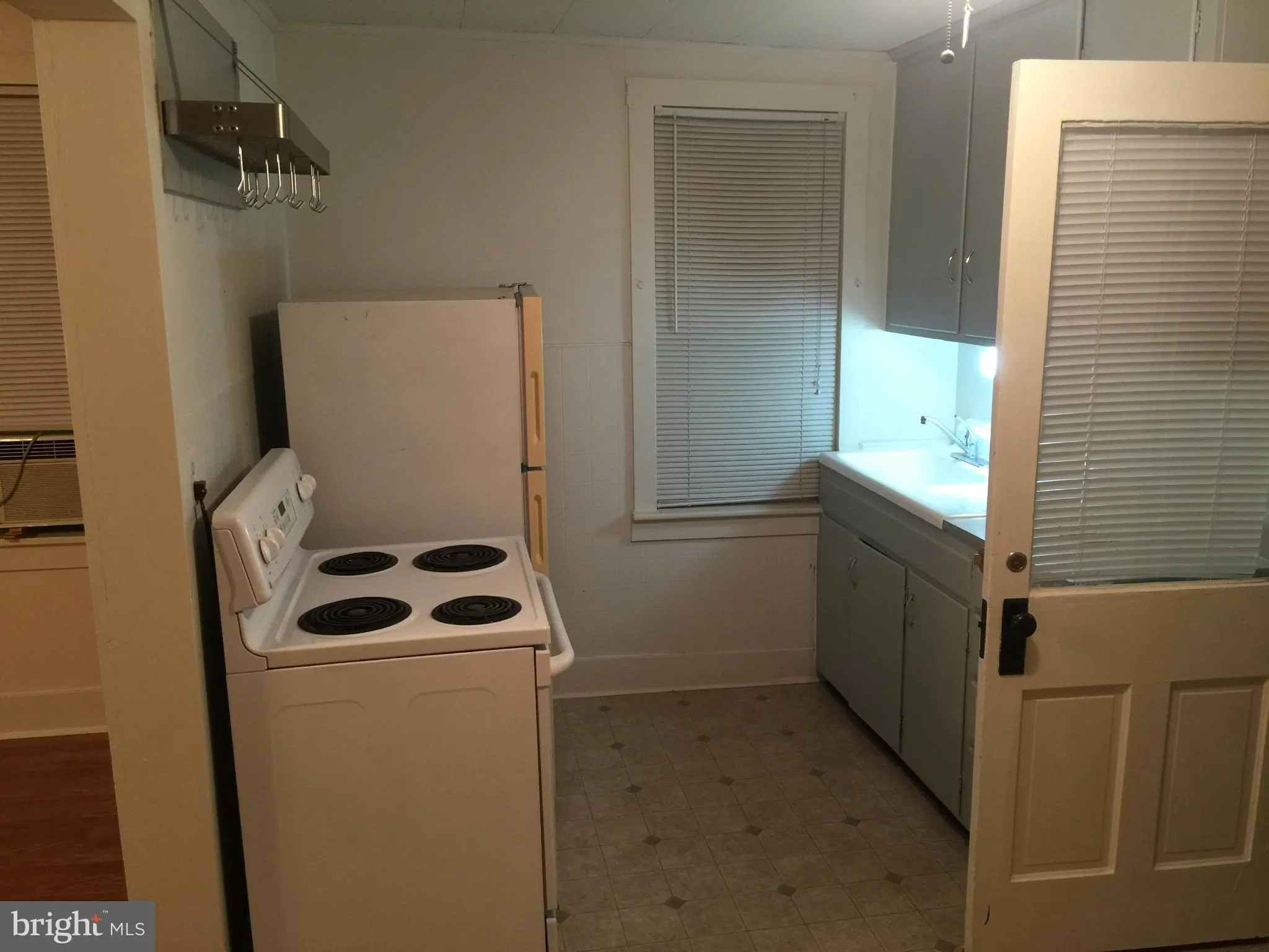 Akron, Pennsylvania 17501, United States, 6 Bedrooms Bedrooms, ,Residential,Coming Soon,226046