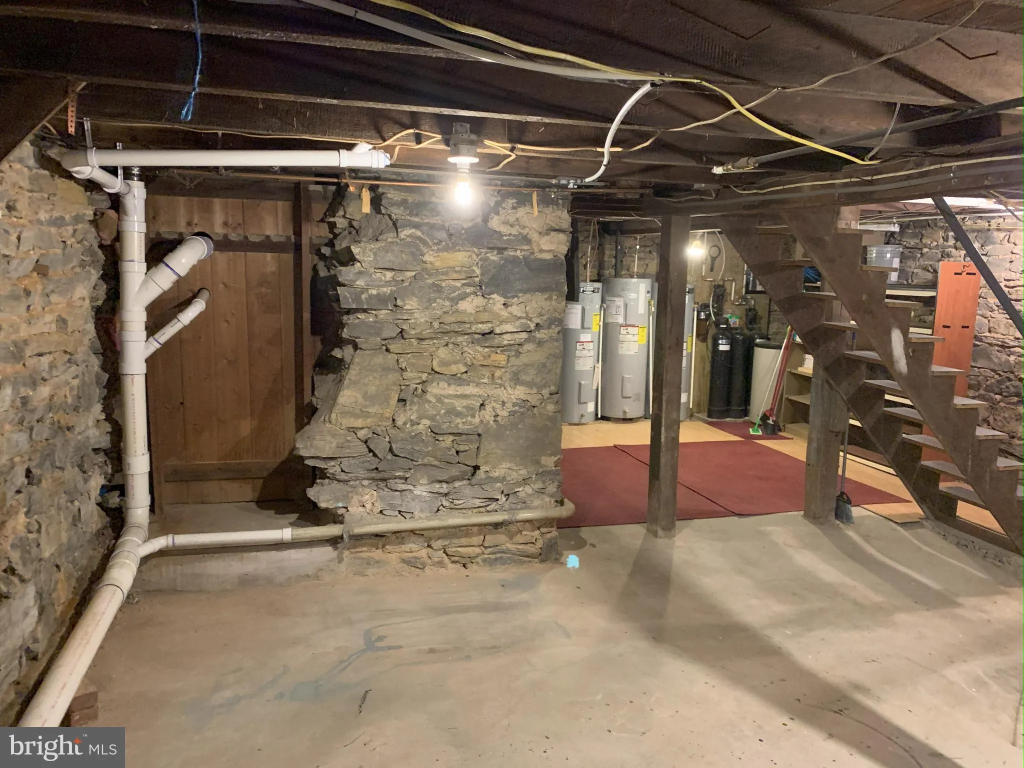 Akron, Pennsylvania 17501, United States, 6 Bedrooms Bedrooms, ,Residential,Coming Soon,226046