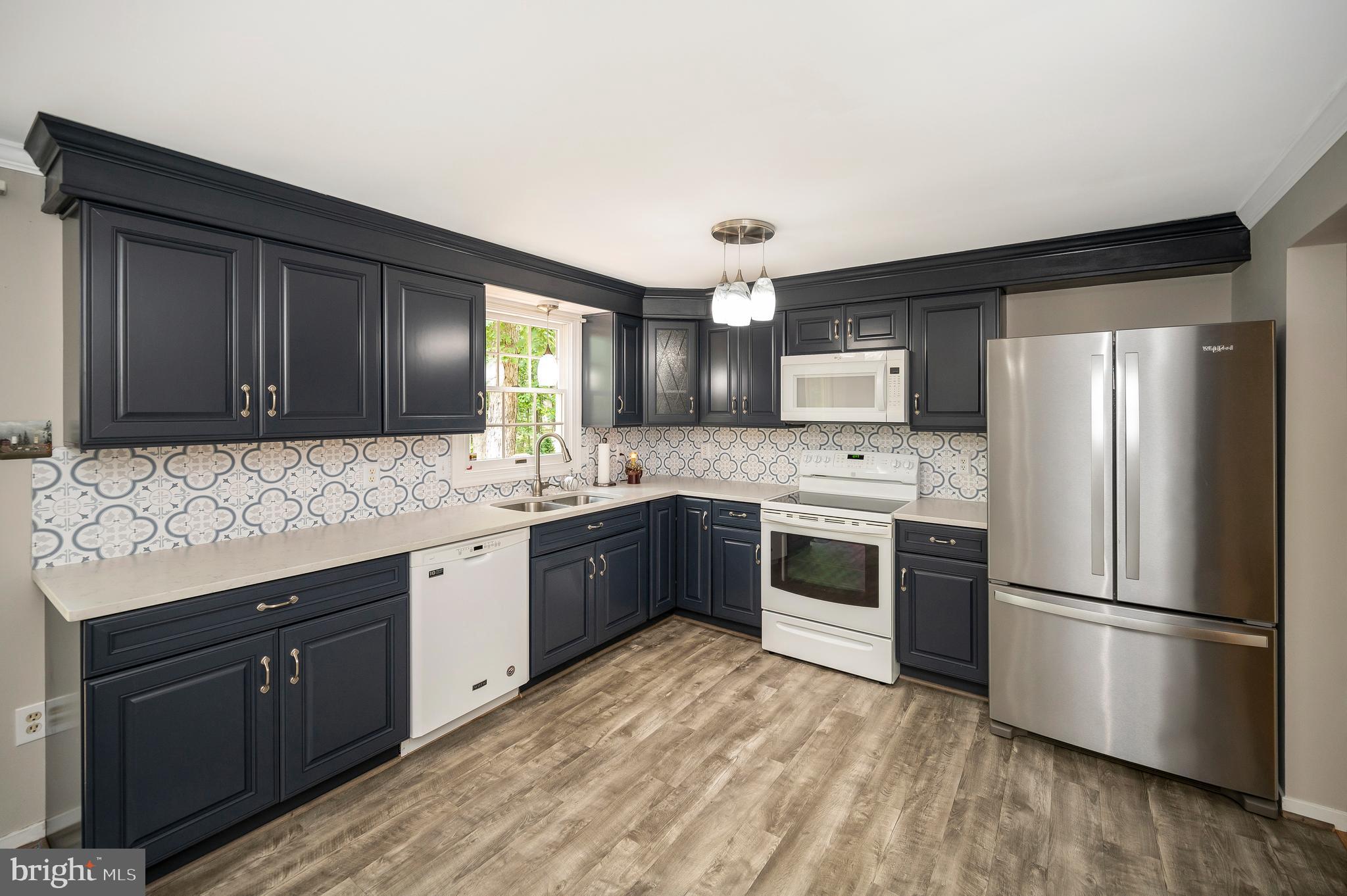 LAKE OF THE WOODS - Residential